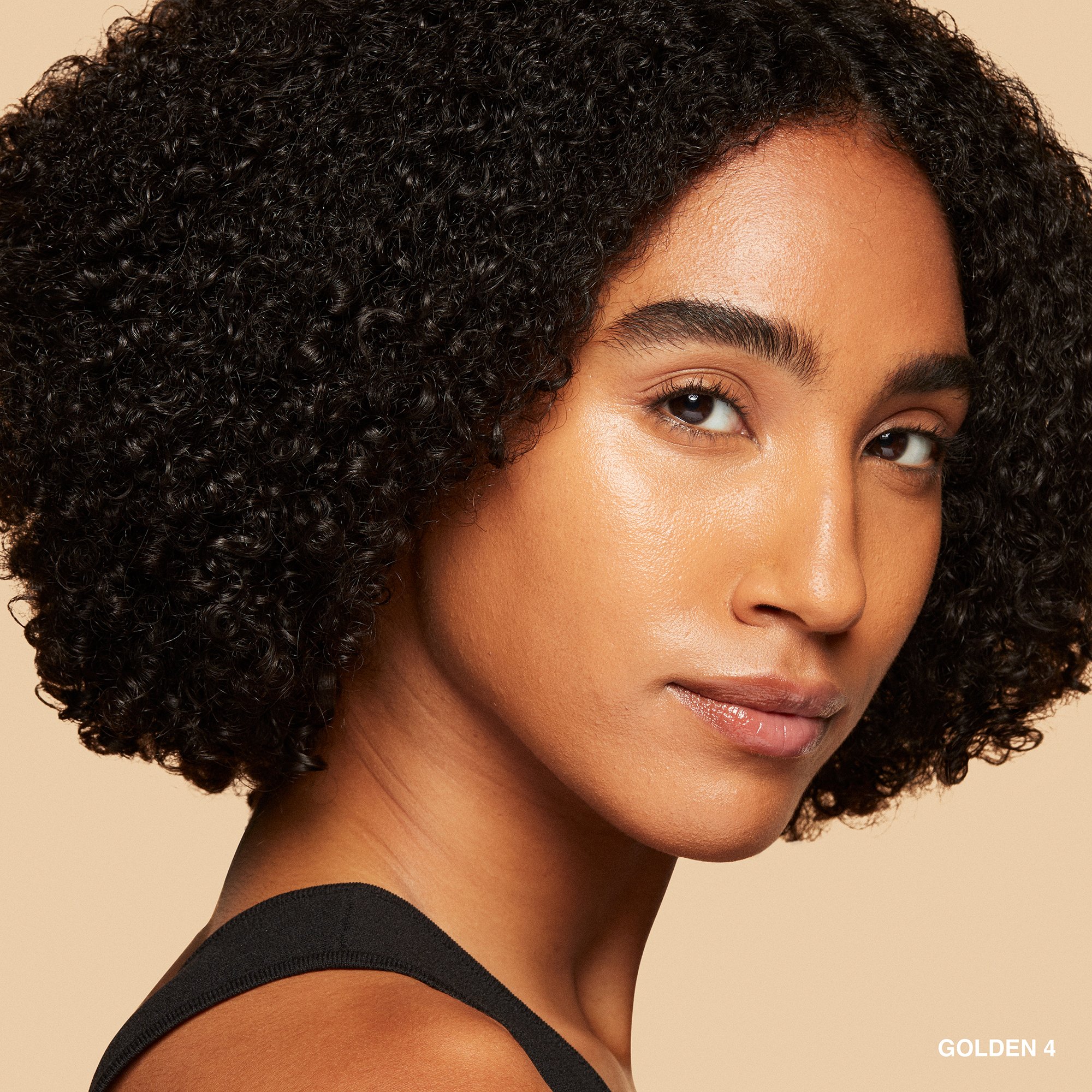 Vitamin Enriched Skin Tint BOBBI BROWN Golden 4