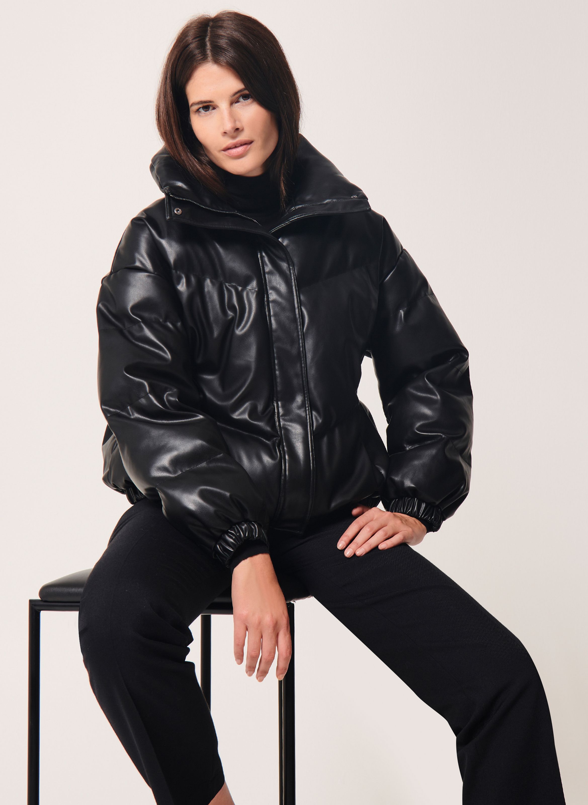 Black oversized hotsell cropped puffer jacket