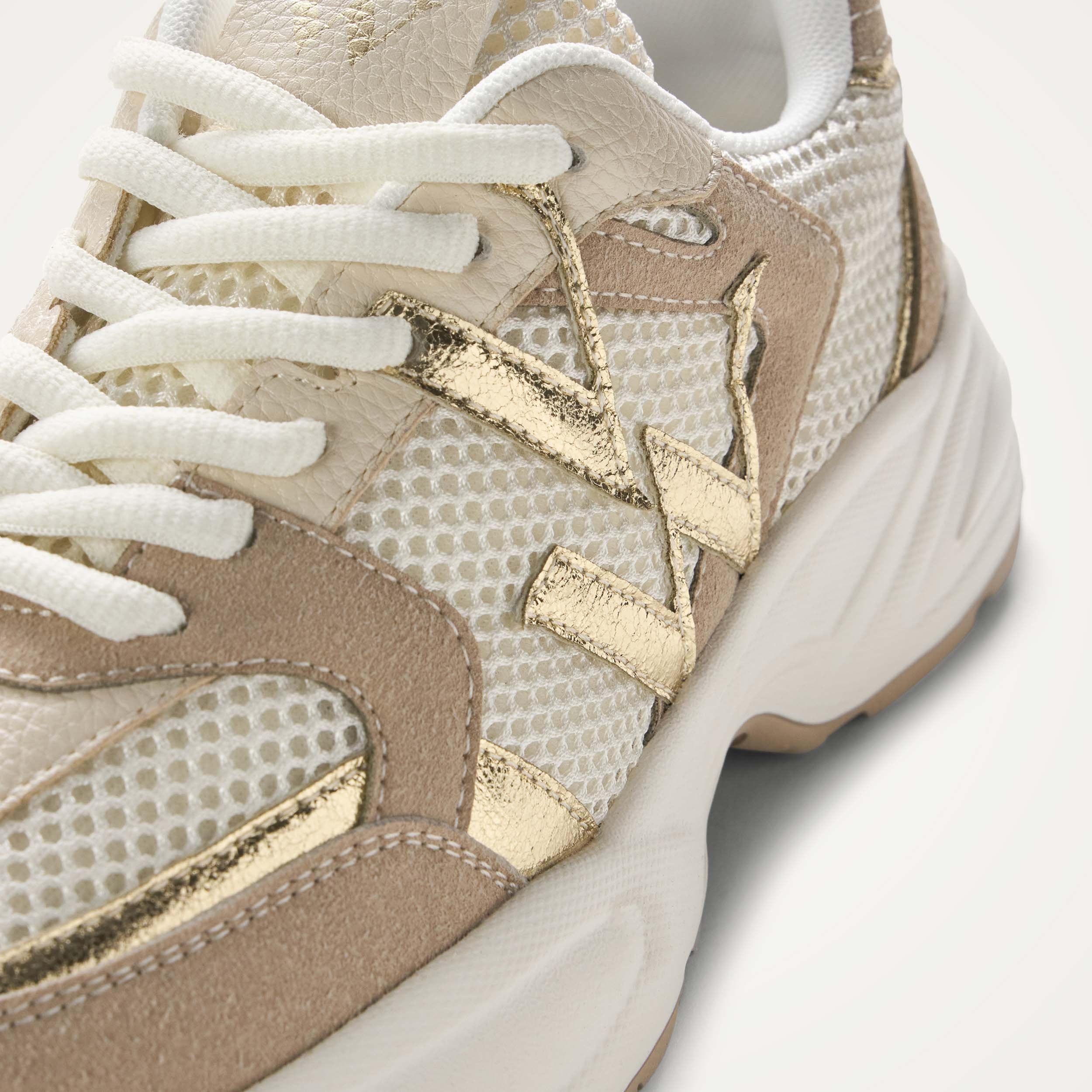 Baskets basses en mesh VANESSA WU Beige