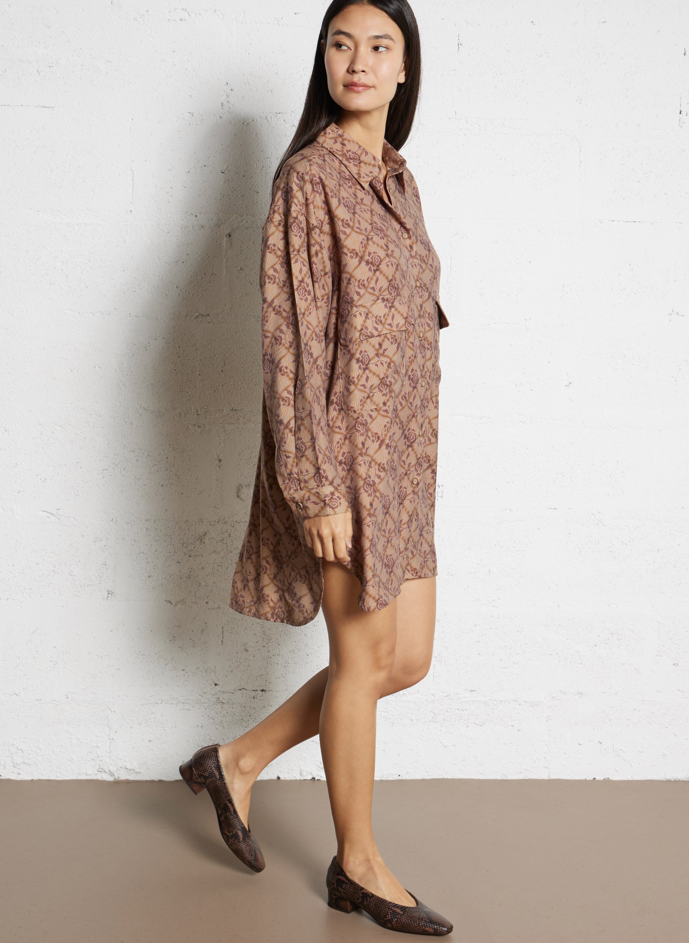 Robe courte ample col classique SEE U SOON Beige