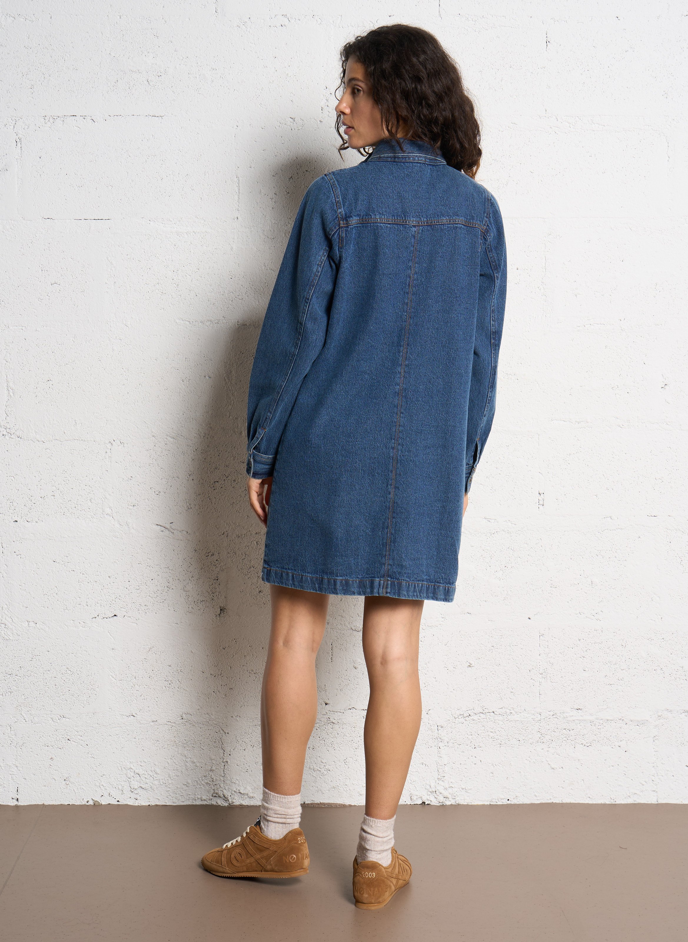 Kurzes Kleid mit Schluppenkragen aus Baumwolldenim EMILE ET IDA Blau