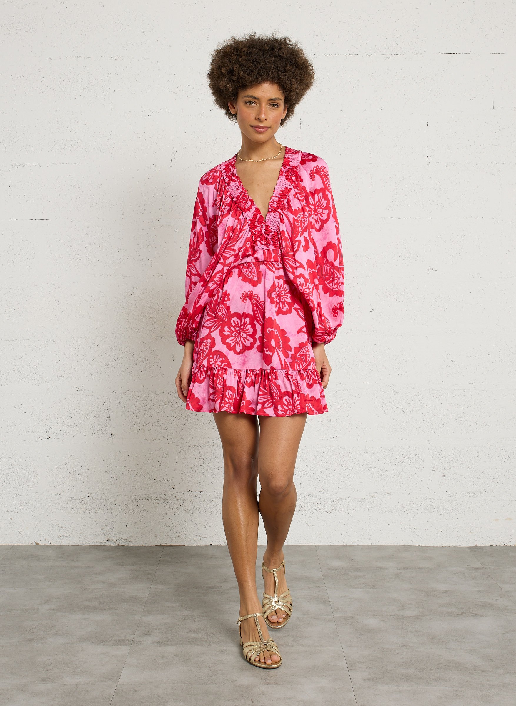 Robe courte imprimée col v SUNDRESS Multicolore