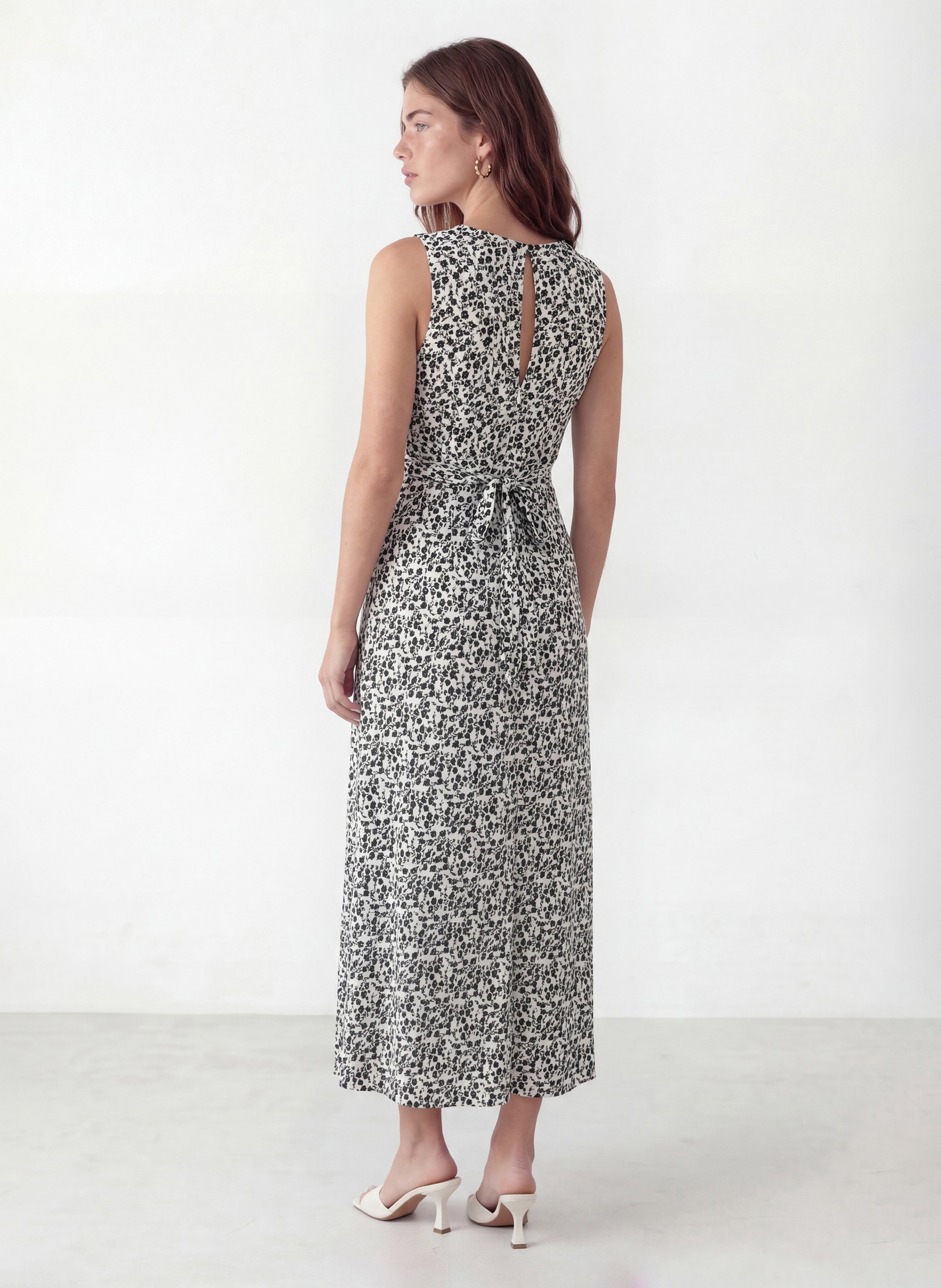 Fitted long dress with pattern KOOKAI White