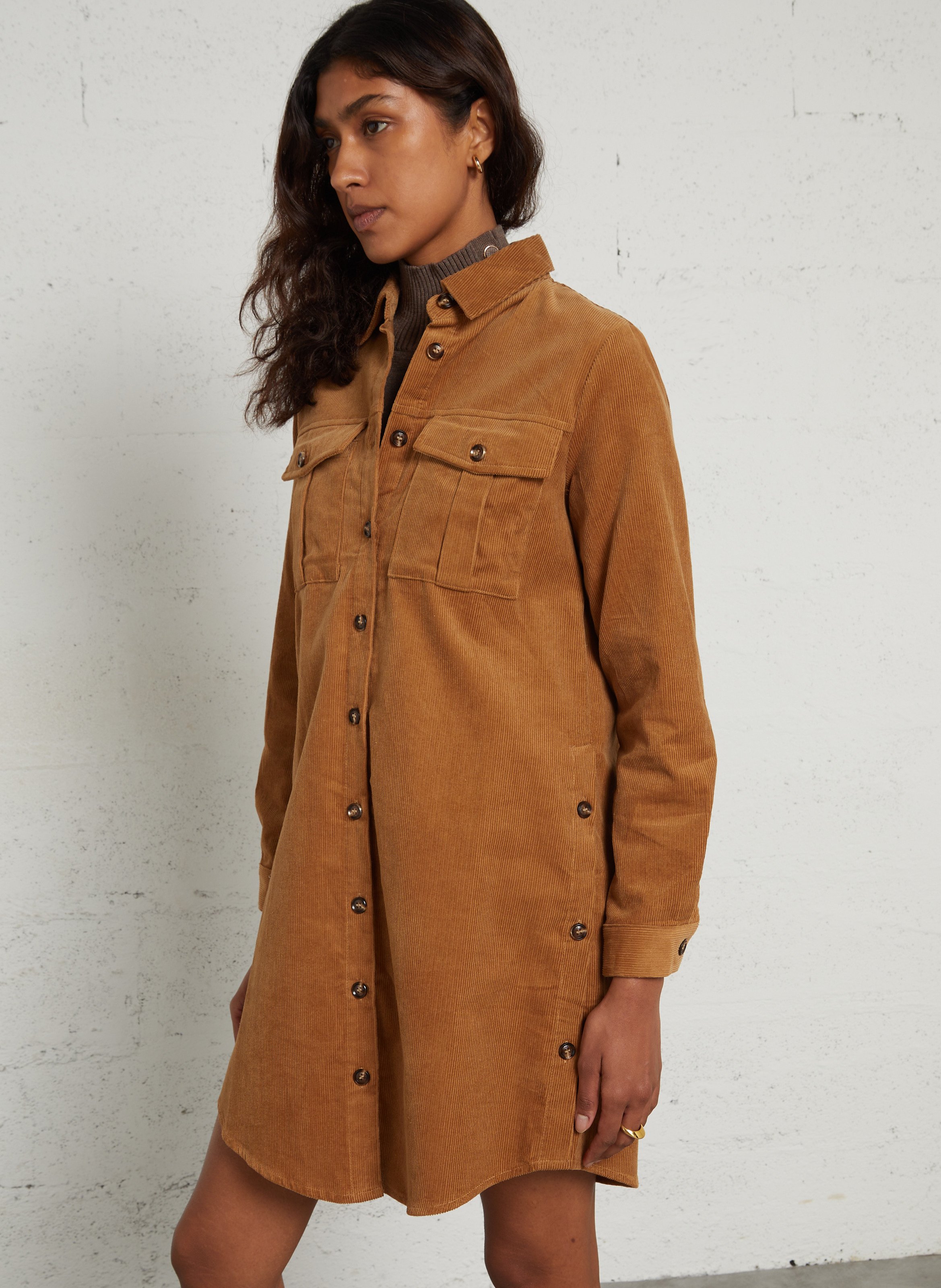 Robe courte droite côtelé en coton LA PETITE ETOILE Marron
