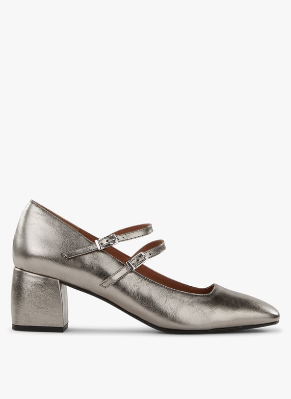 Babies argentées sales