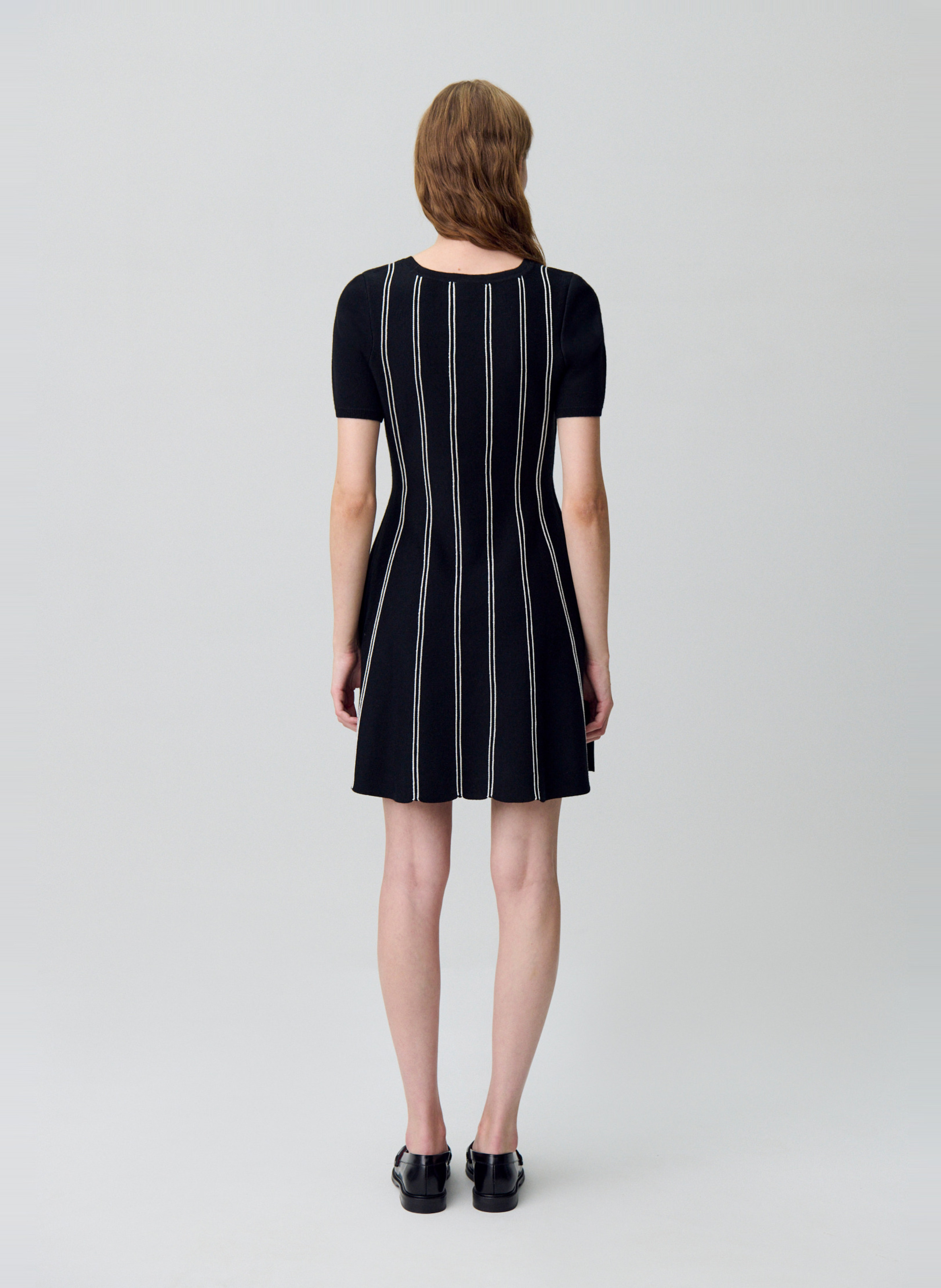 Robe courte cintrée à rayures CLAUDIE PIERLOT Noir