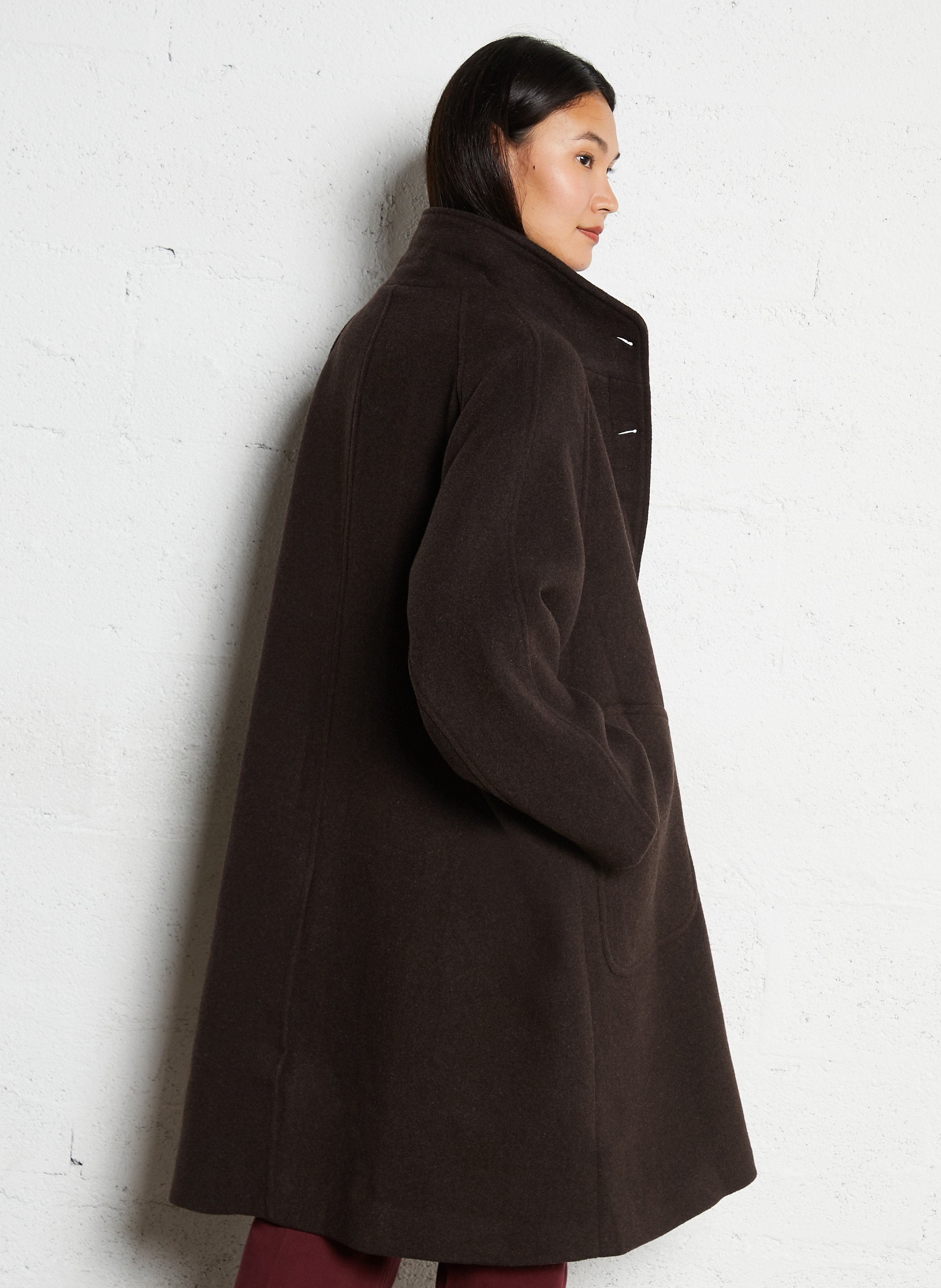 Long knit coat with tailored collar SEE U SOON Brown