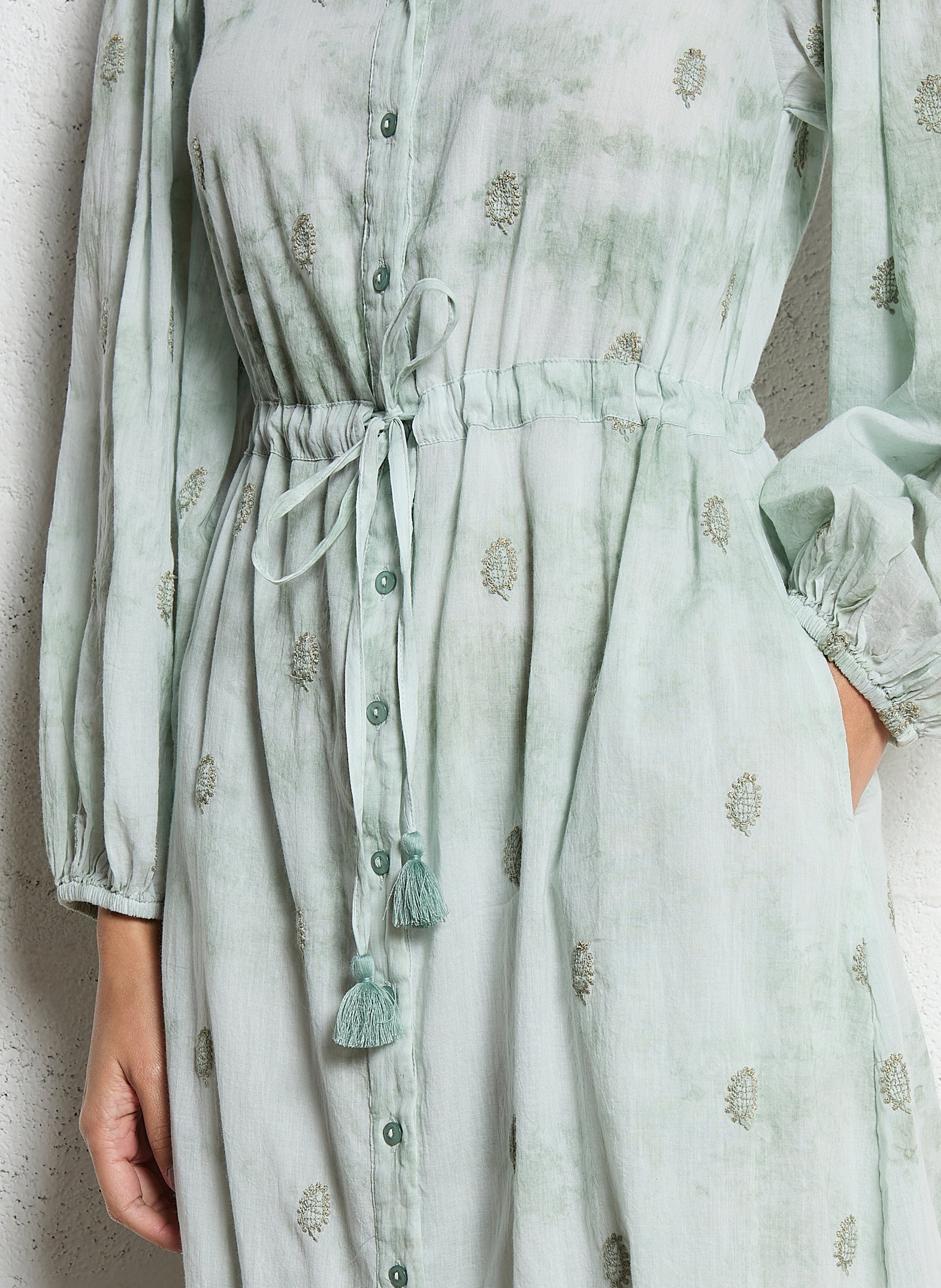 Lang bedrucktes Maxikleid mit Stickereien MAISON HOTEL Grun