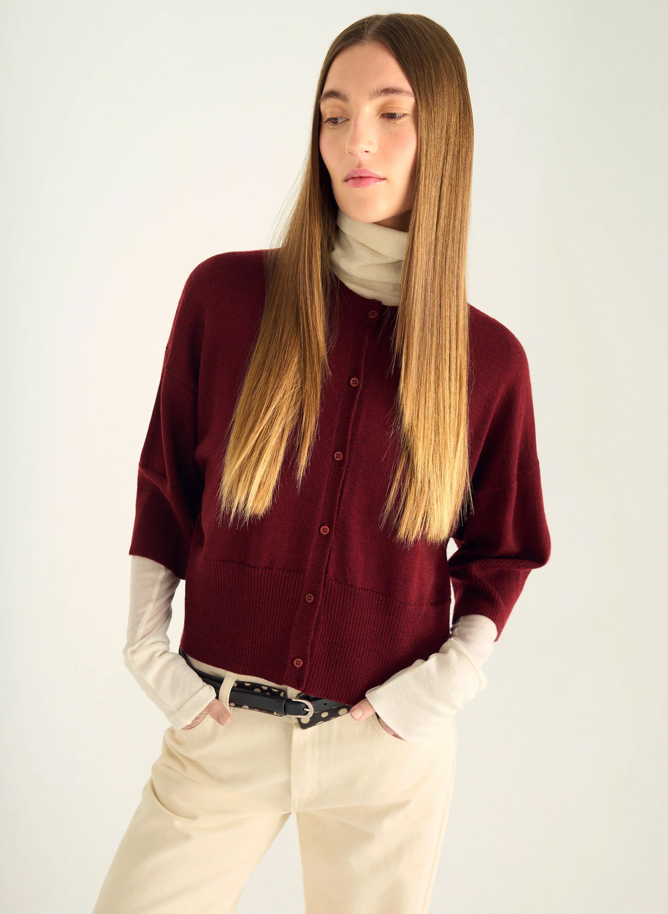 Gilet col rond en laine  ACOTE