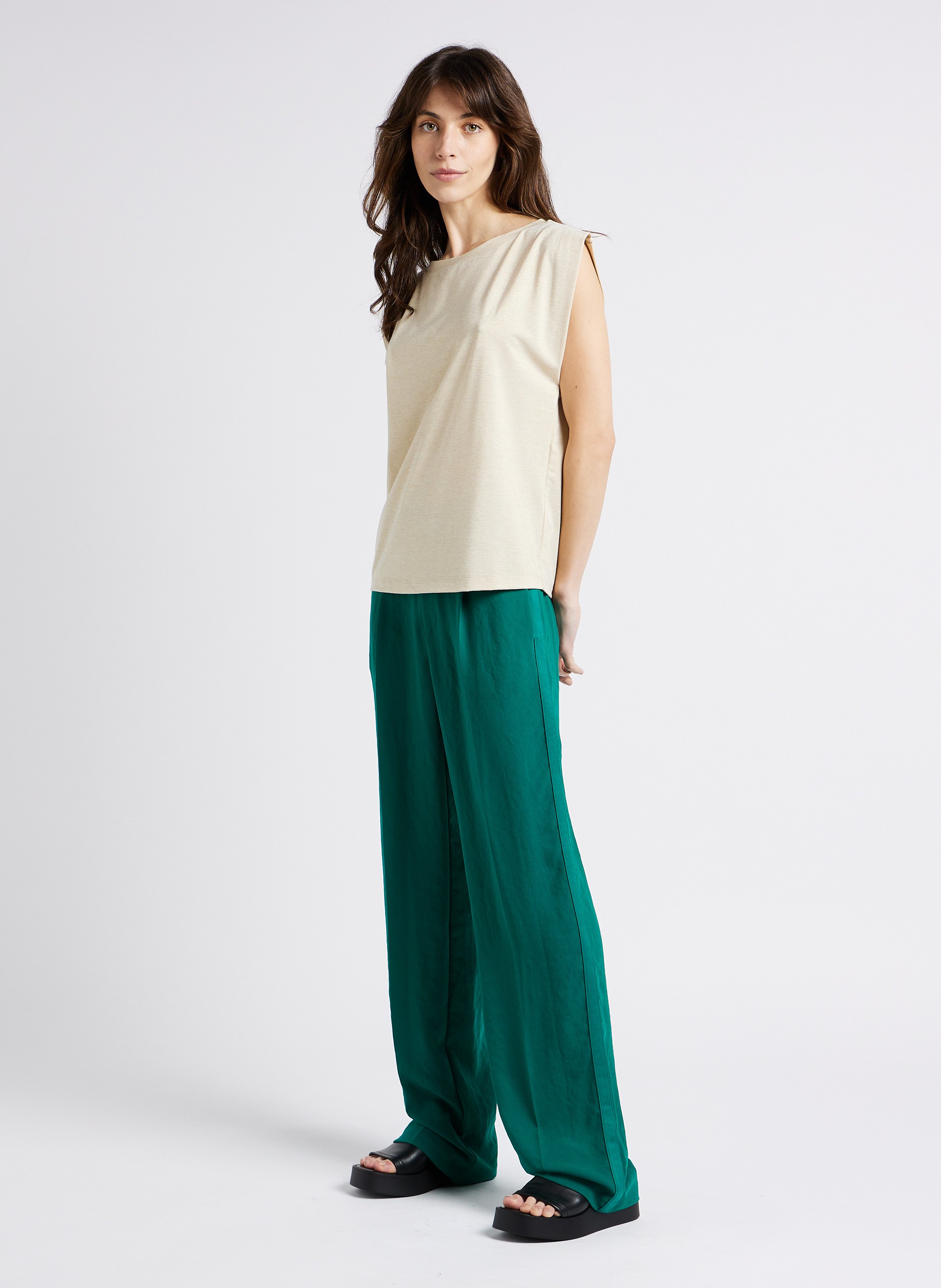 Gerade geschnittenes Rundhals-Top mit Metallic-Garn ONE STEP Golden