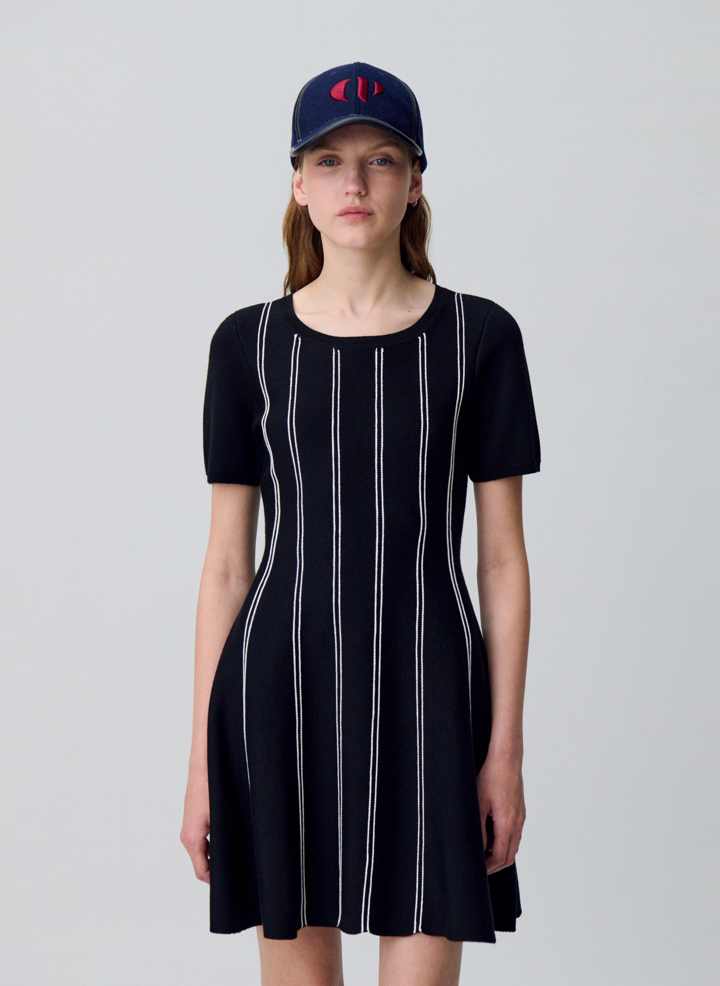 Robe courte cintrée à rayures CLAUDIE PIERLOT Noir