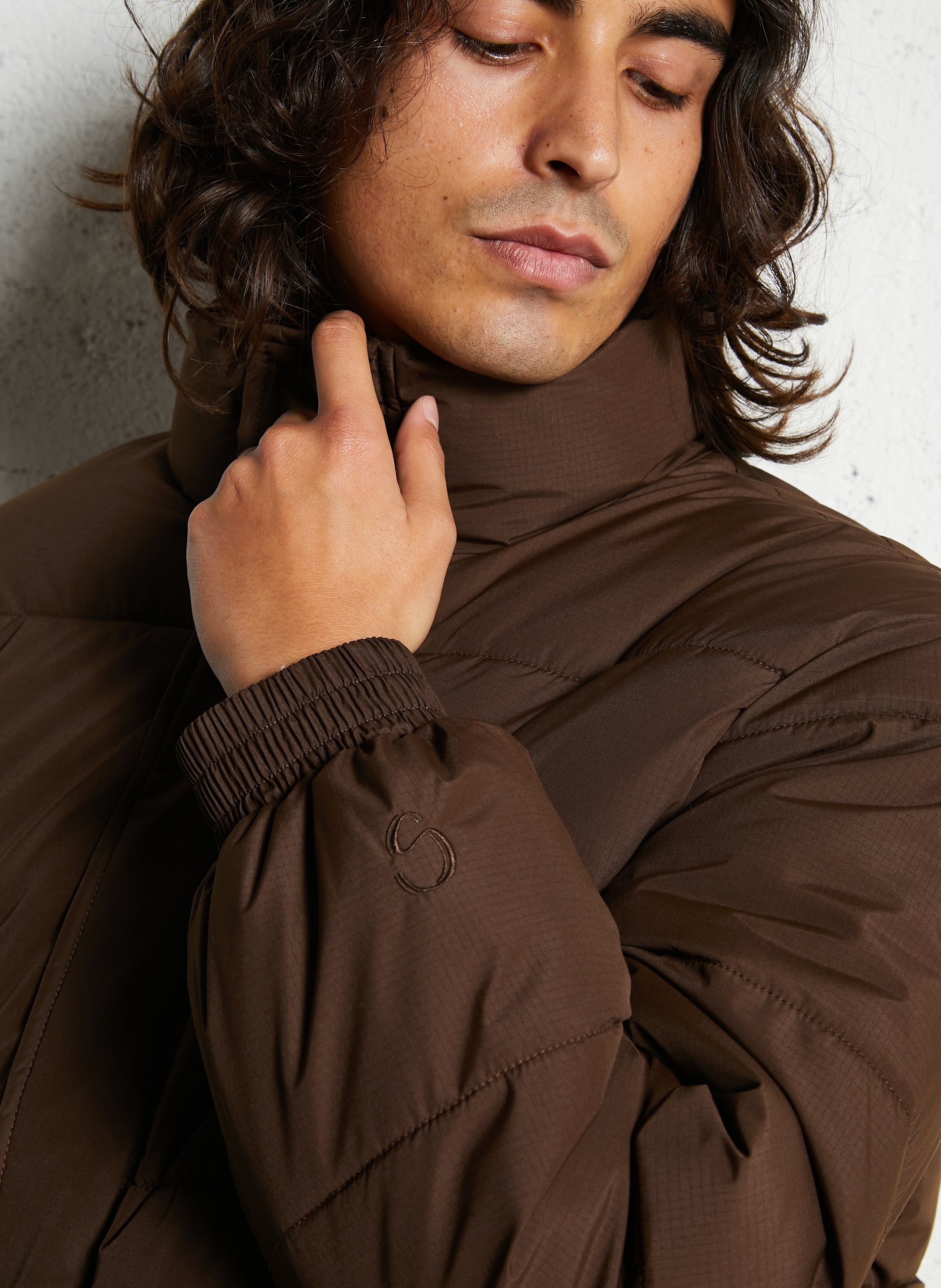 Doudoune col montant matelassée unie SOLID Marron