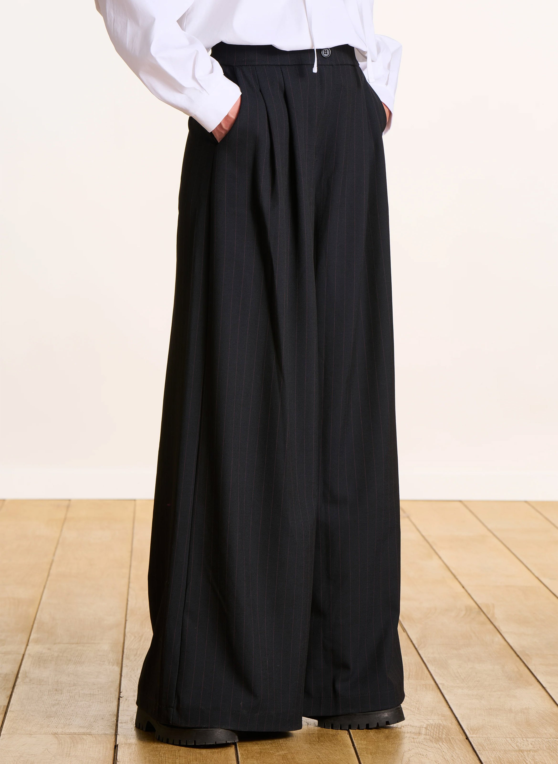 Wide-leg pinstripe pants LA FEE MARABOUTEE Black