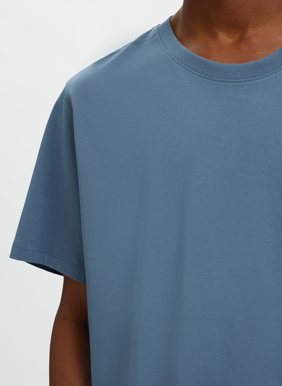 Gerade geschnittenes Rundhals-T-Shirt aus Baumwolle SELECTED Blau