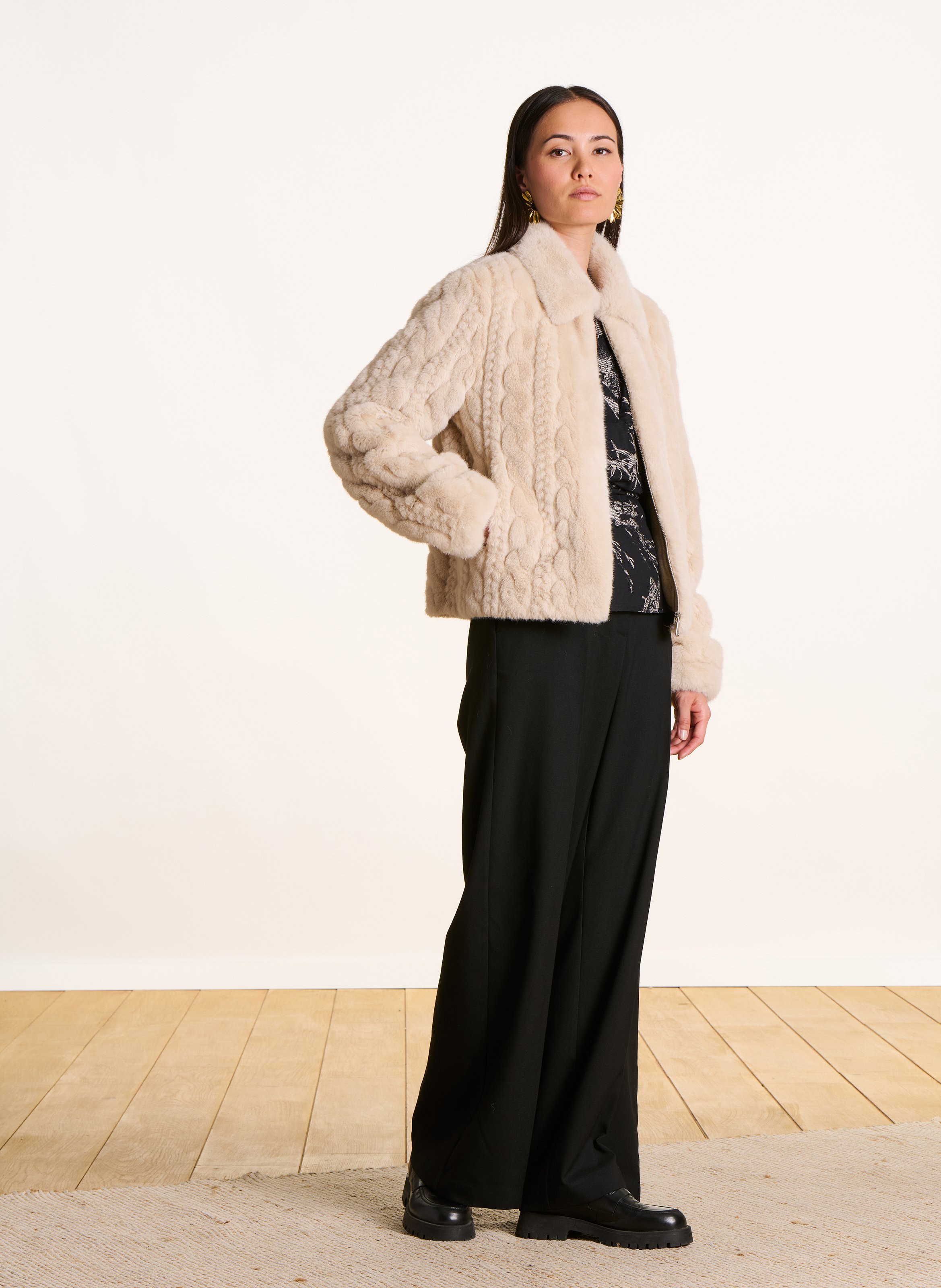 Veste col classique en fourrure synthétique LA FEE MARABOUTEE Blanc