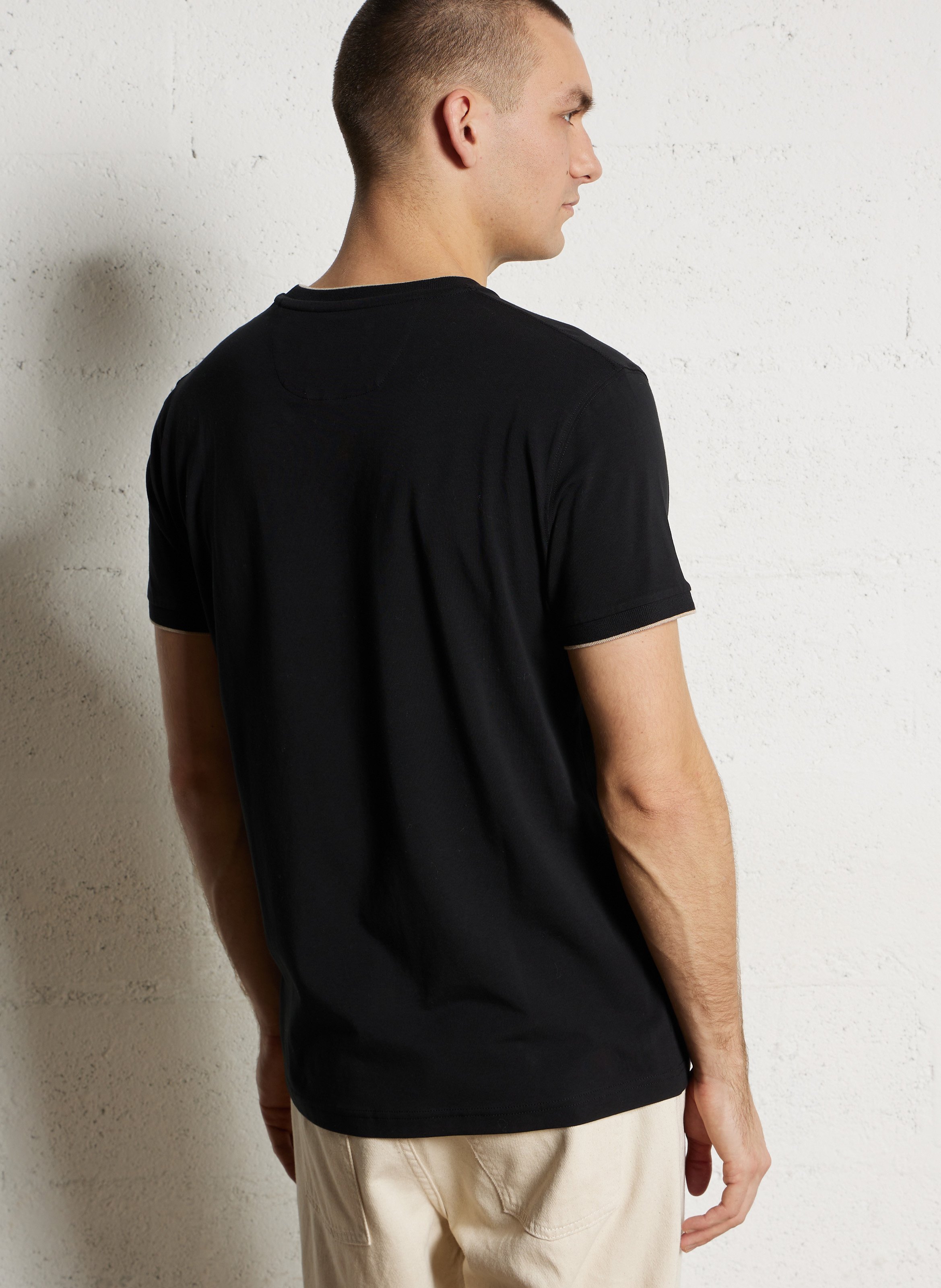 Tee-shirt col rond en coton mélangé EDEN PARK Noir