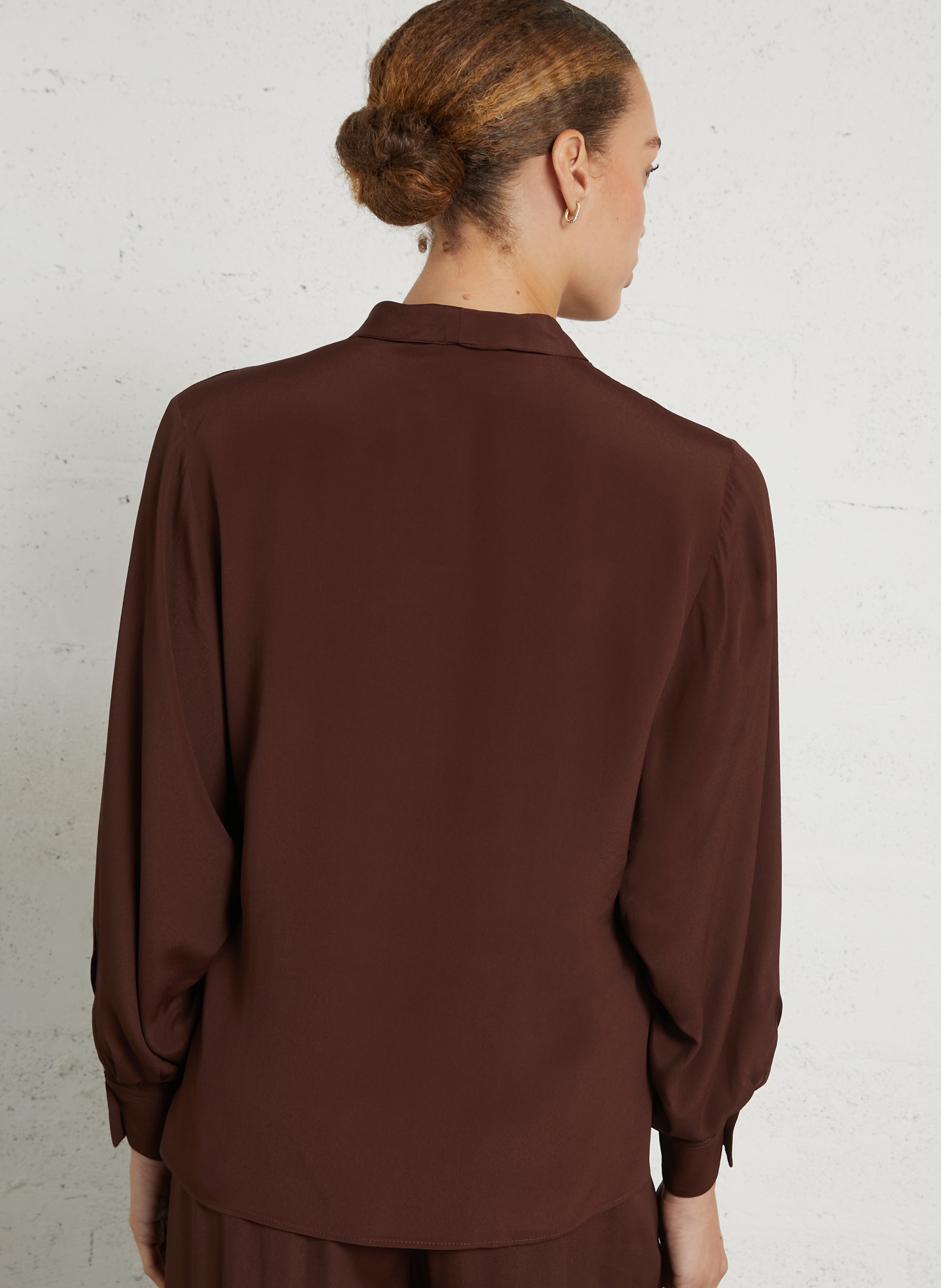Top ample col V MOMONI Marron