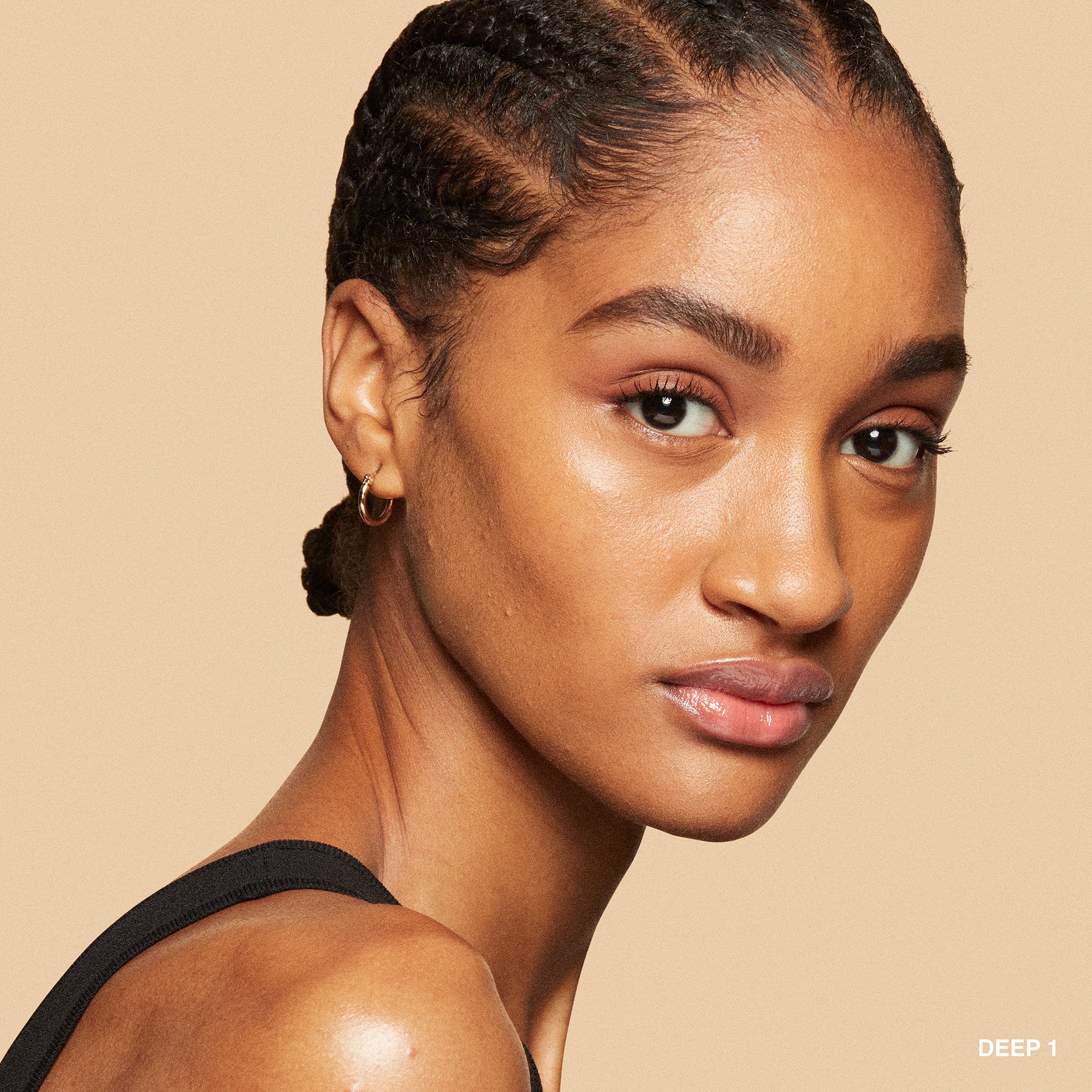 Vitamin Enriched Skin Tint - Crème Teintée BOBBI BROWN Deep 1