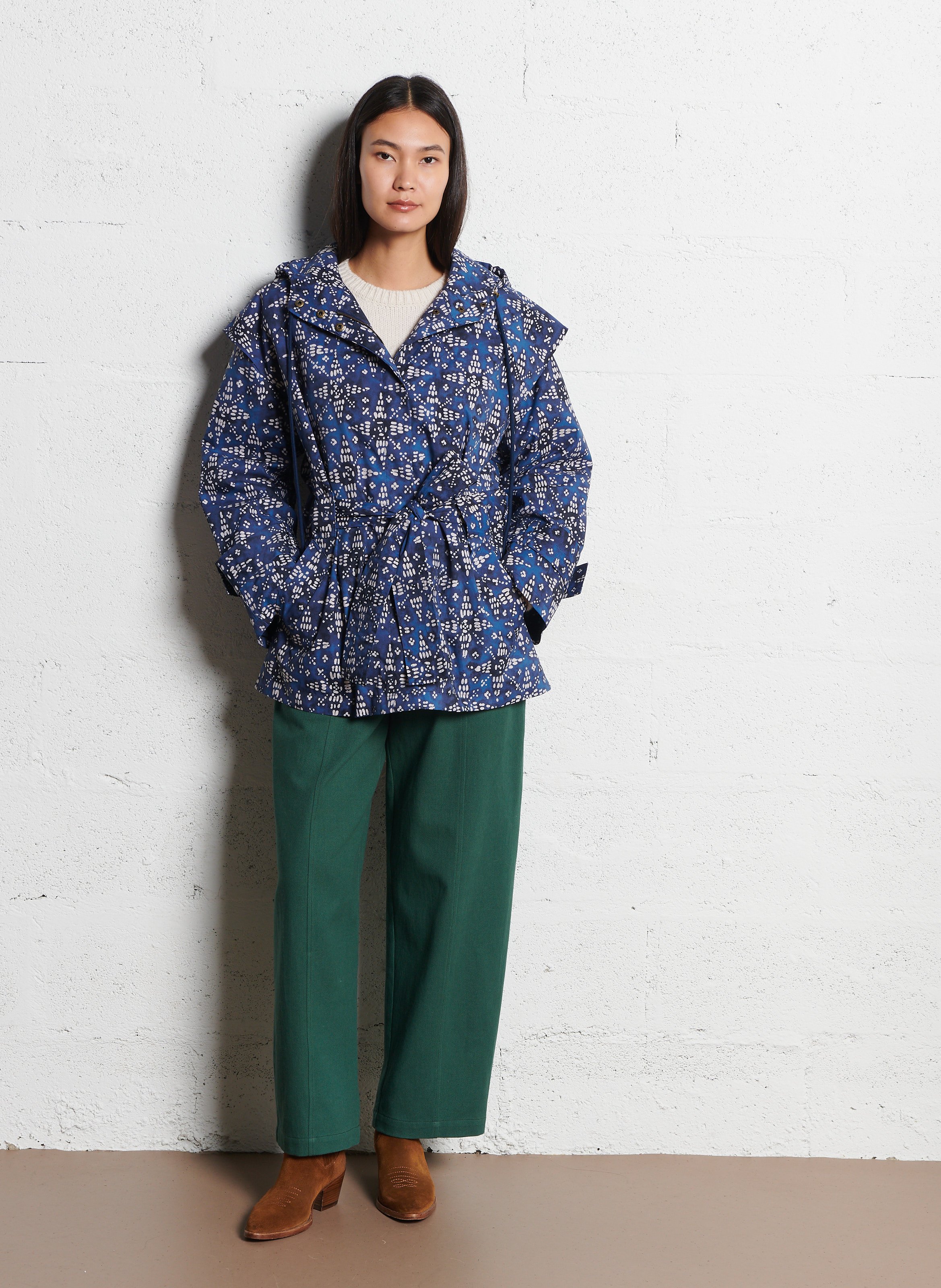 Manteau imprimé à capuche LOUISE MISHA Bleu