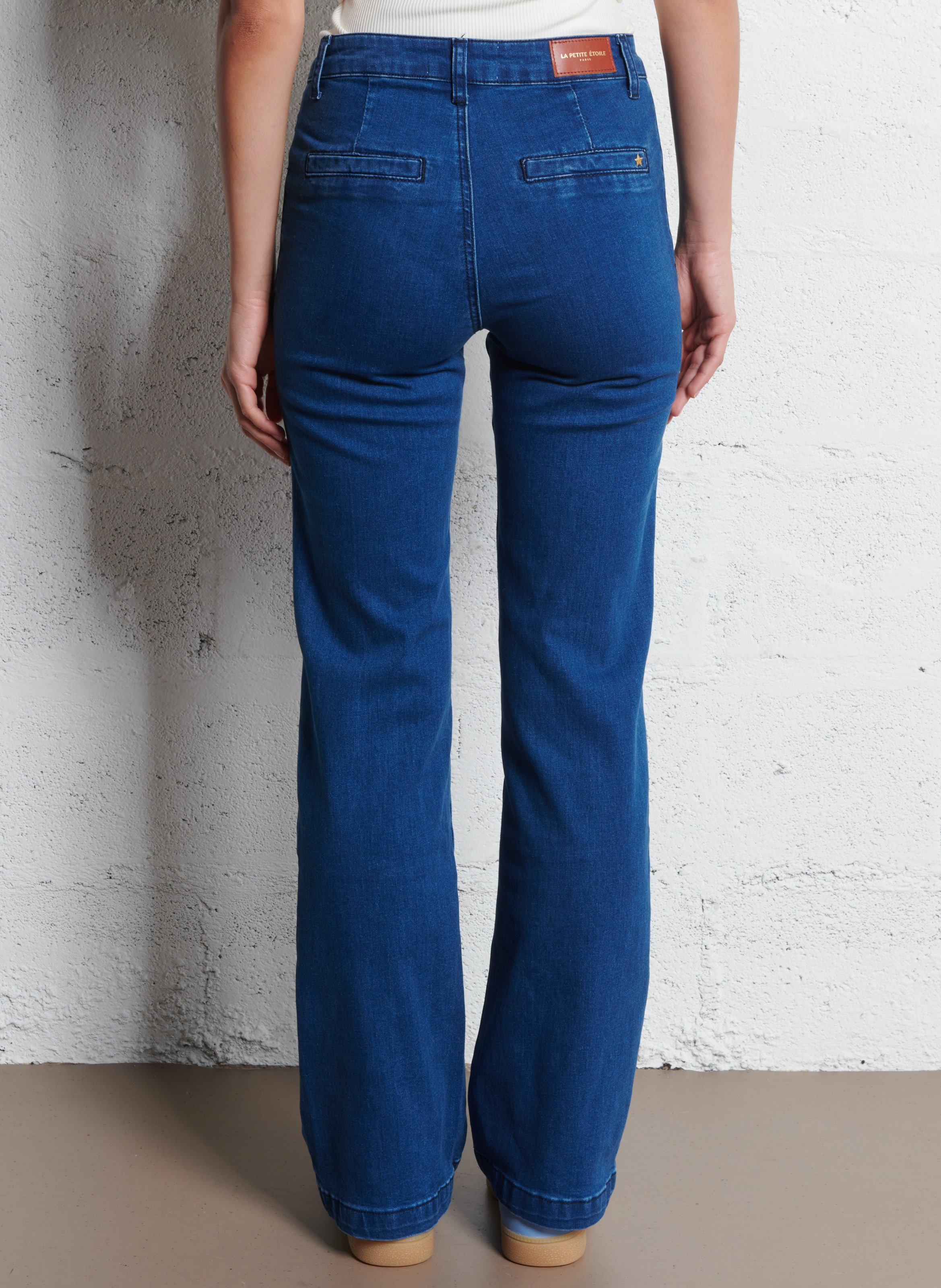 Jean bootcut taille haute LA PETITE ETOILE Jean Stone