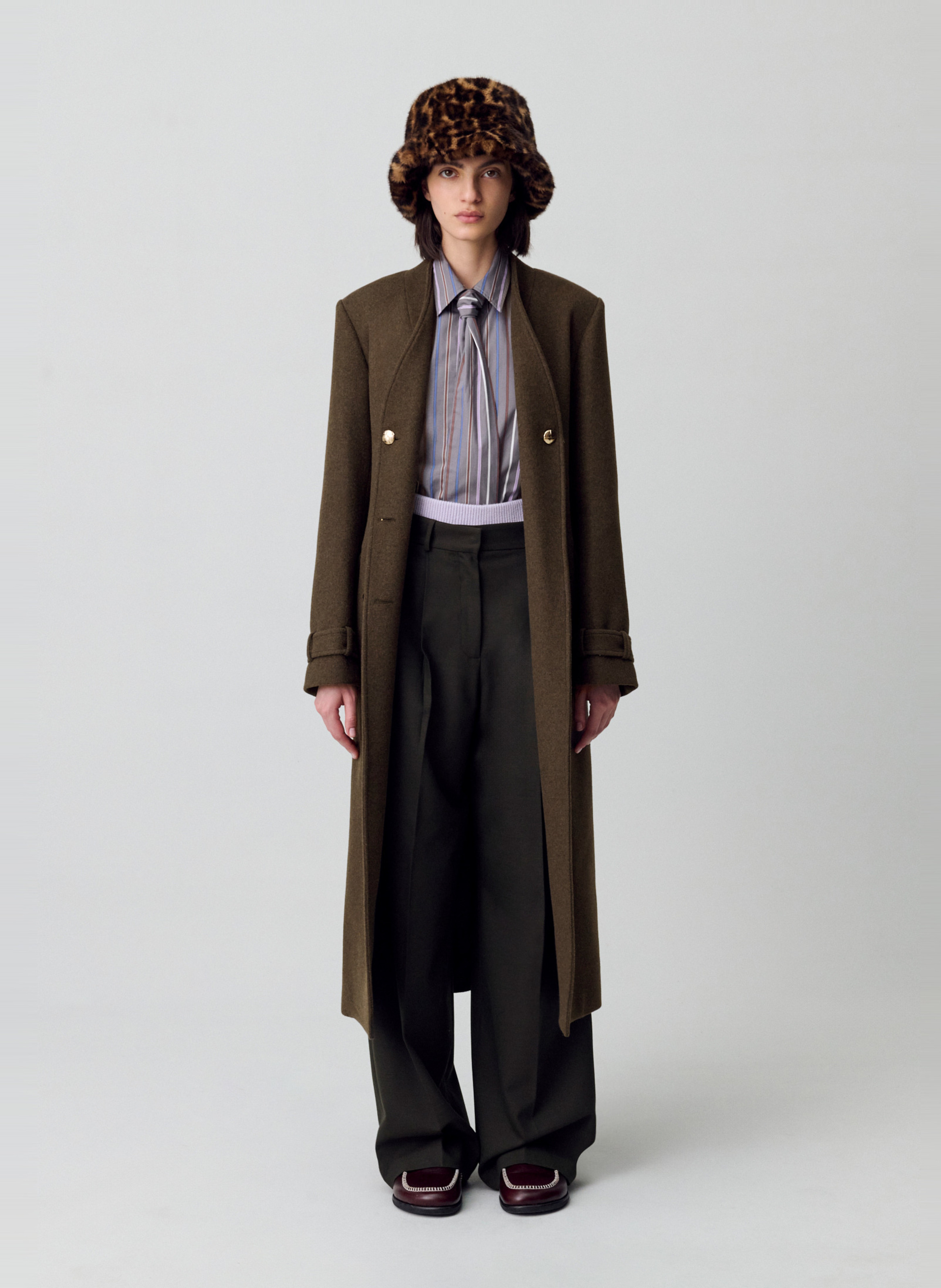 Gerader Mantel mit V-Ausschnitt aus Wollmischung CLAUDIE PIERLOT Khaki