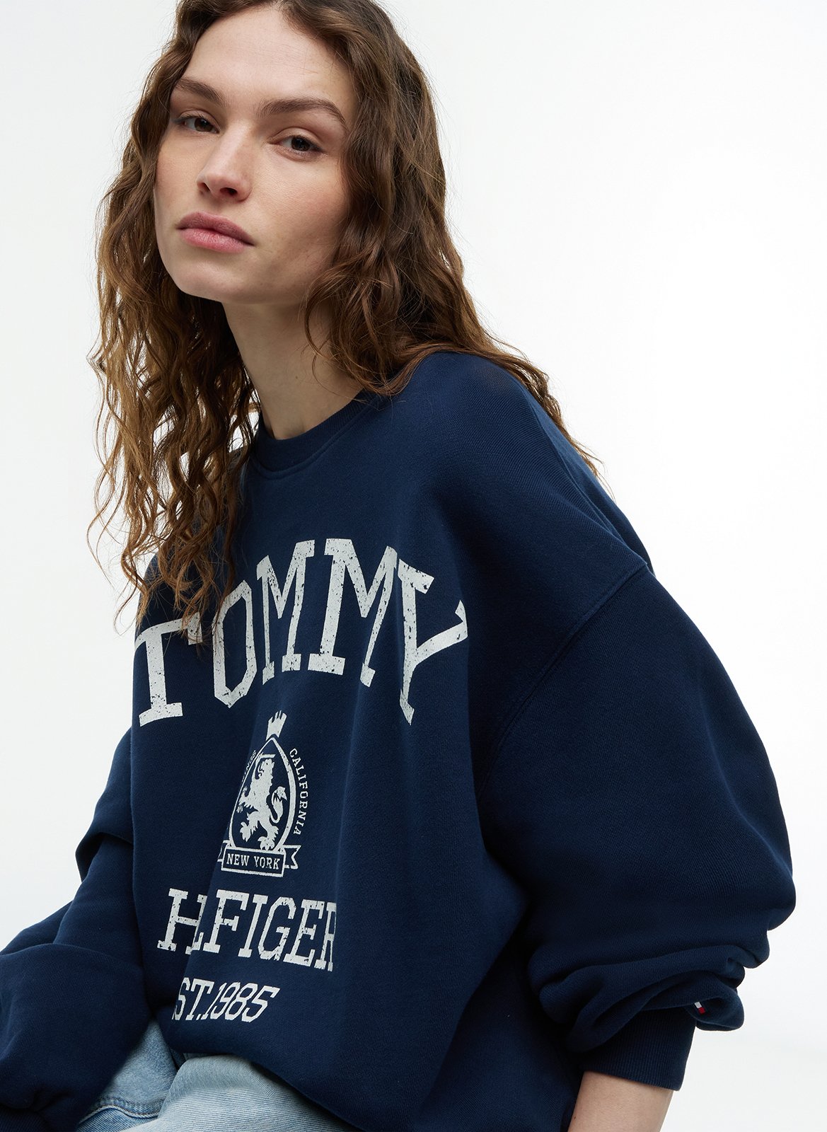 Weiter Rundhalsausschnitt mit großem bedrucktem Sweatshirt TOMMY HILFIGER Blau
