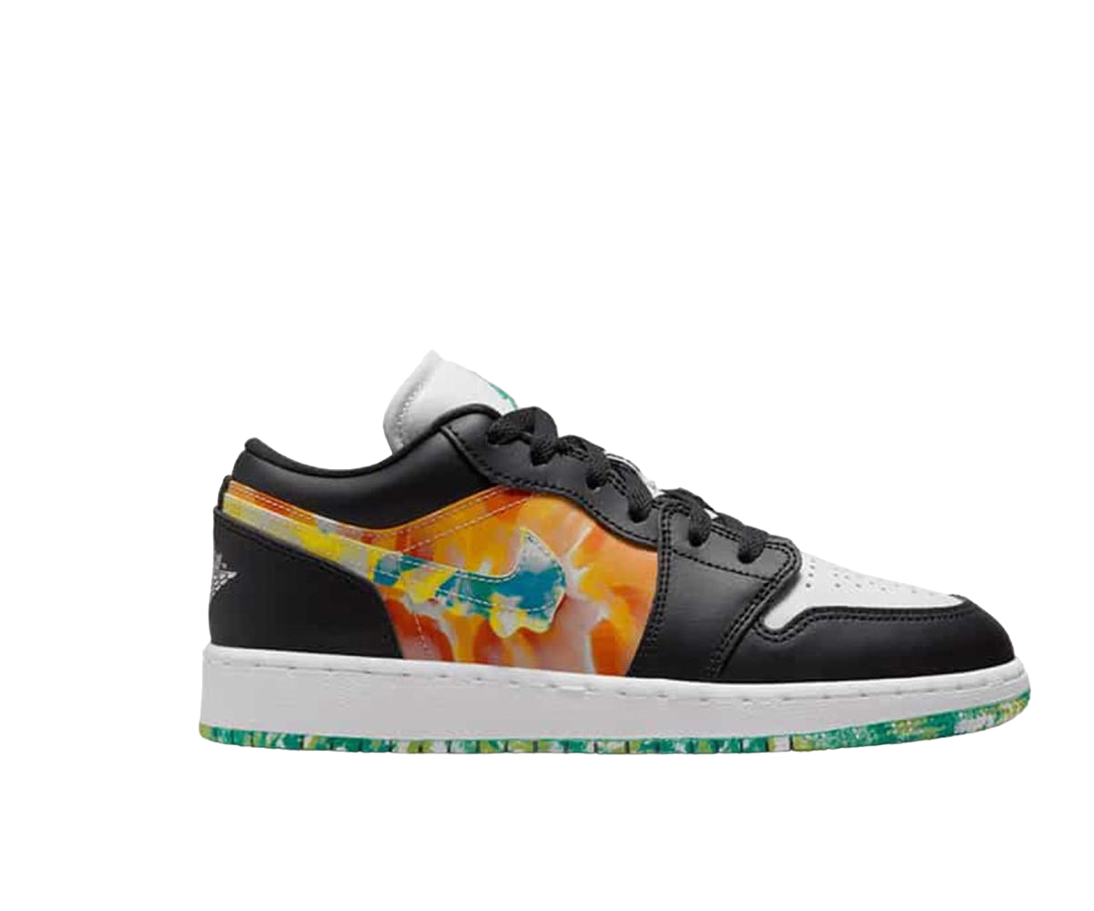 Low-top trainers NIKE Multicolored