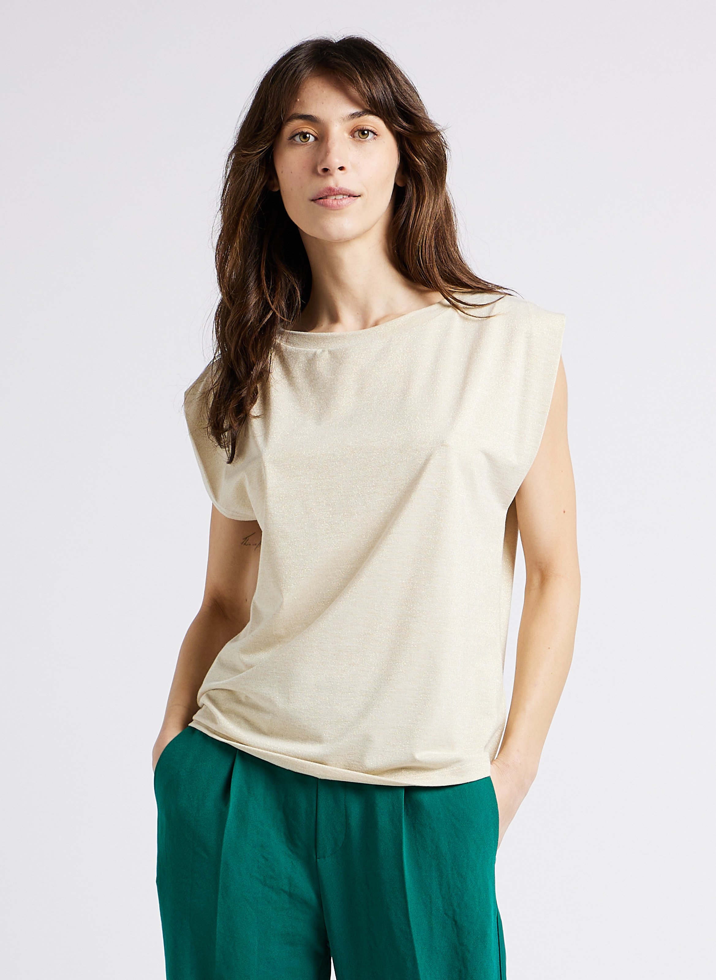 Gerade geschnittenes Rundhals-Top mit Metallic-Garn ONE STEP Golden