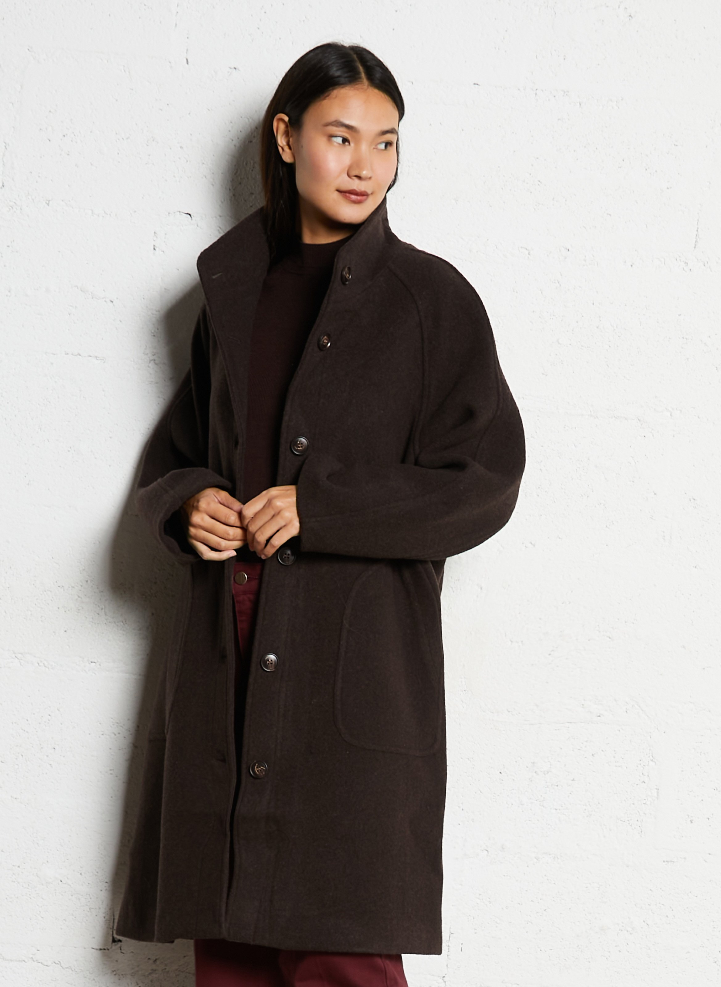 Long knit coat with tailored collar SEE U SOON Brown