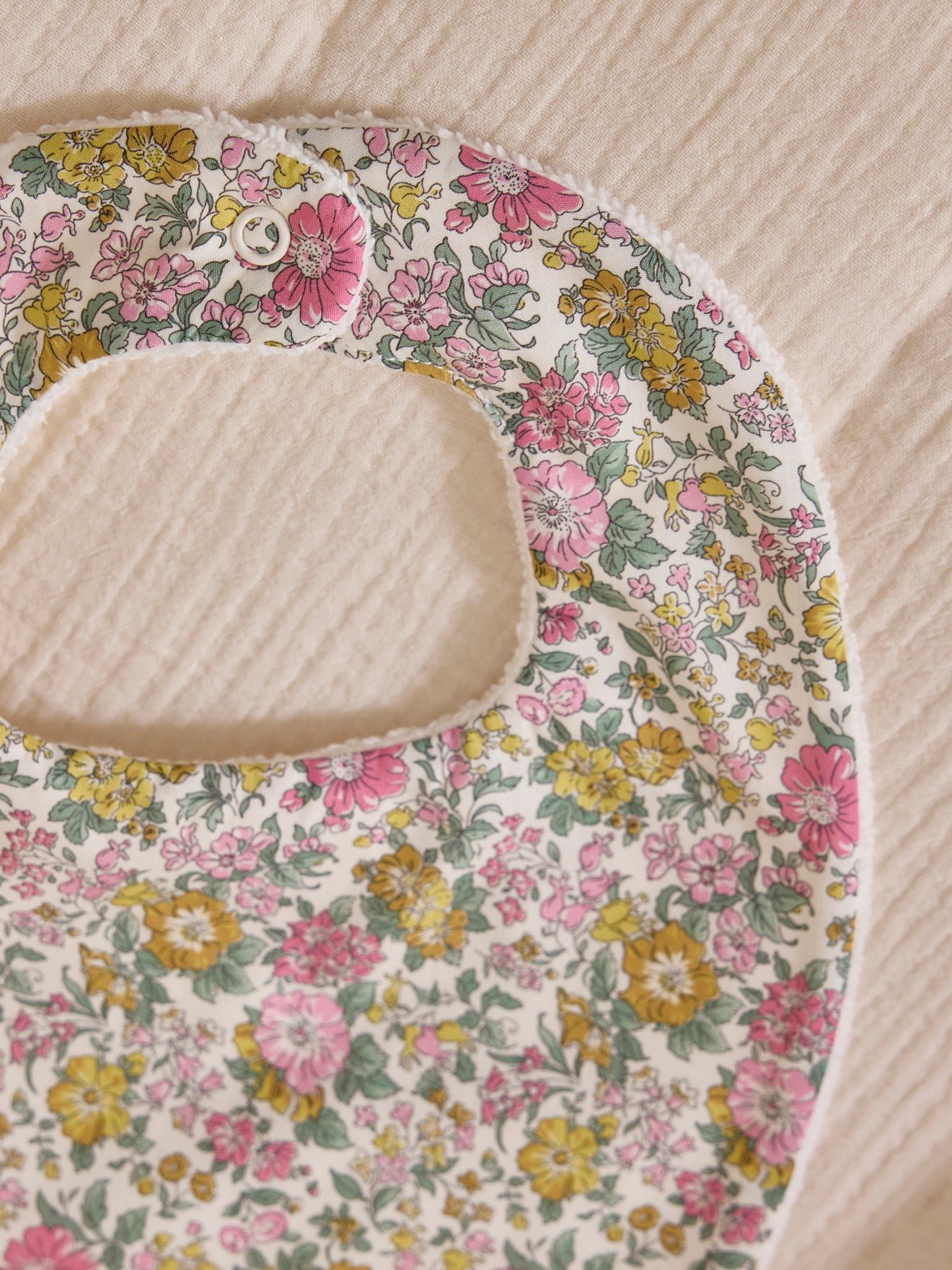 Bib in terry cloth and Liberty fabric CYRILLUS Beige