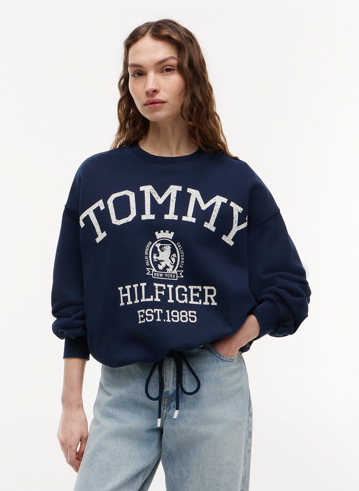 Weiter Rundhalsausschnitt mit großem bedrucktem Sweatshirt TOMMY HILFIGER Blau