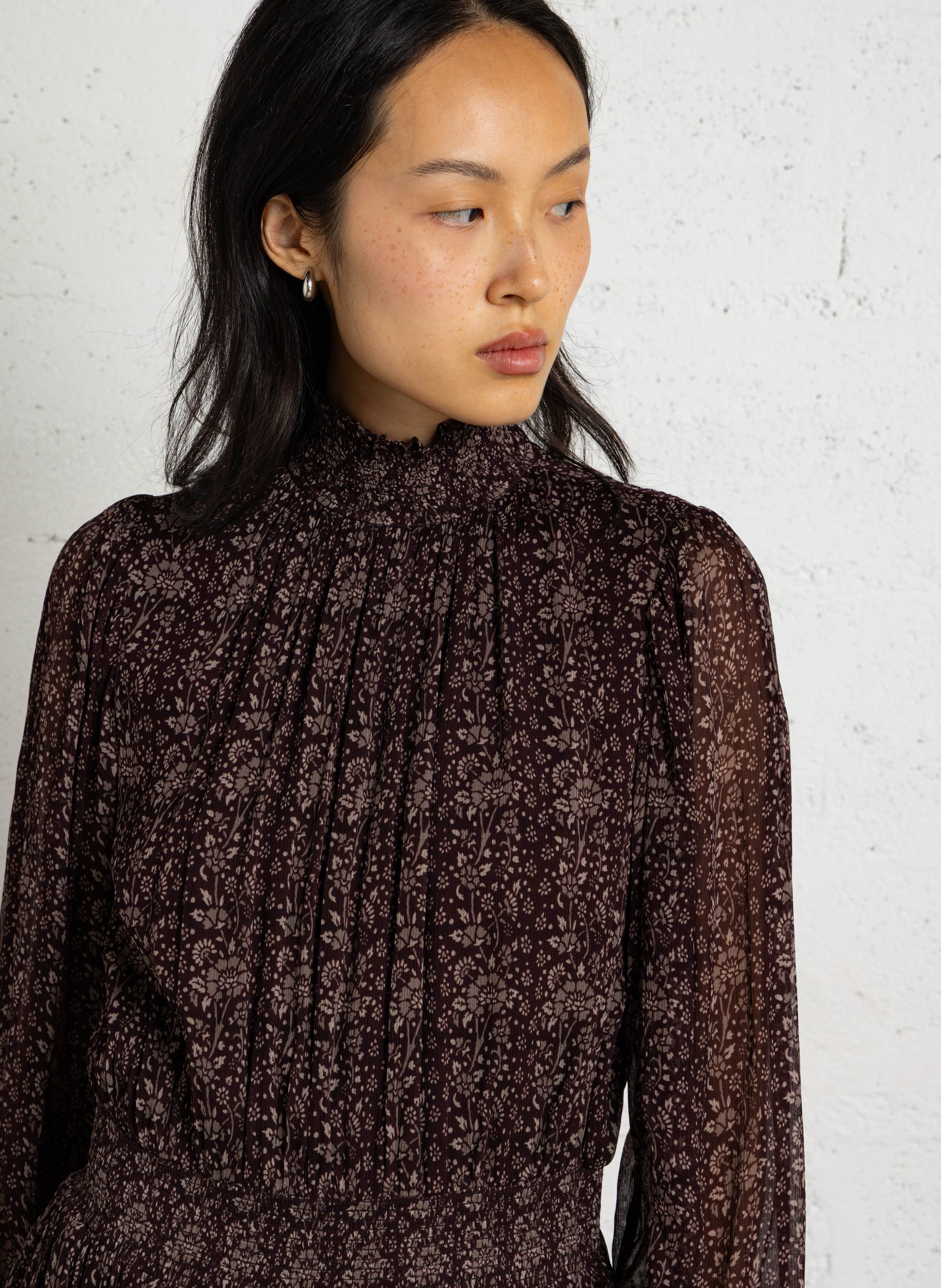 Robe cintrée col victorien imprimé fleuri PETITE MENDIGOTE Marron