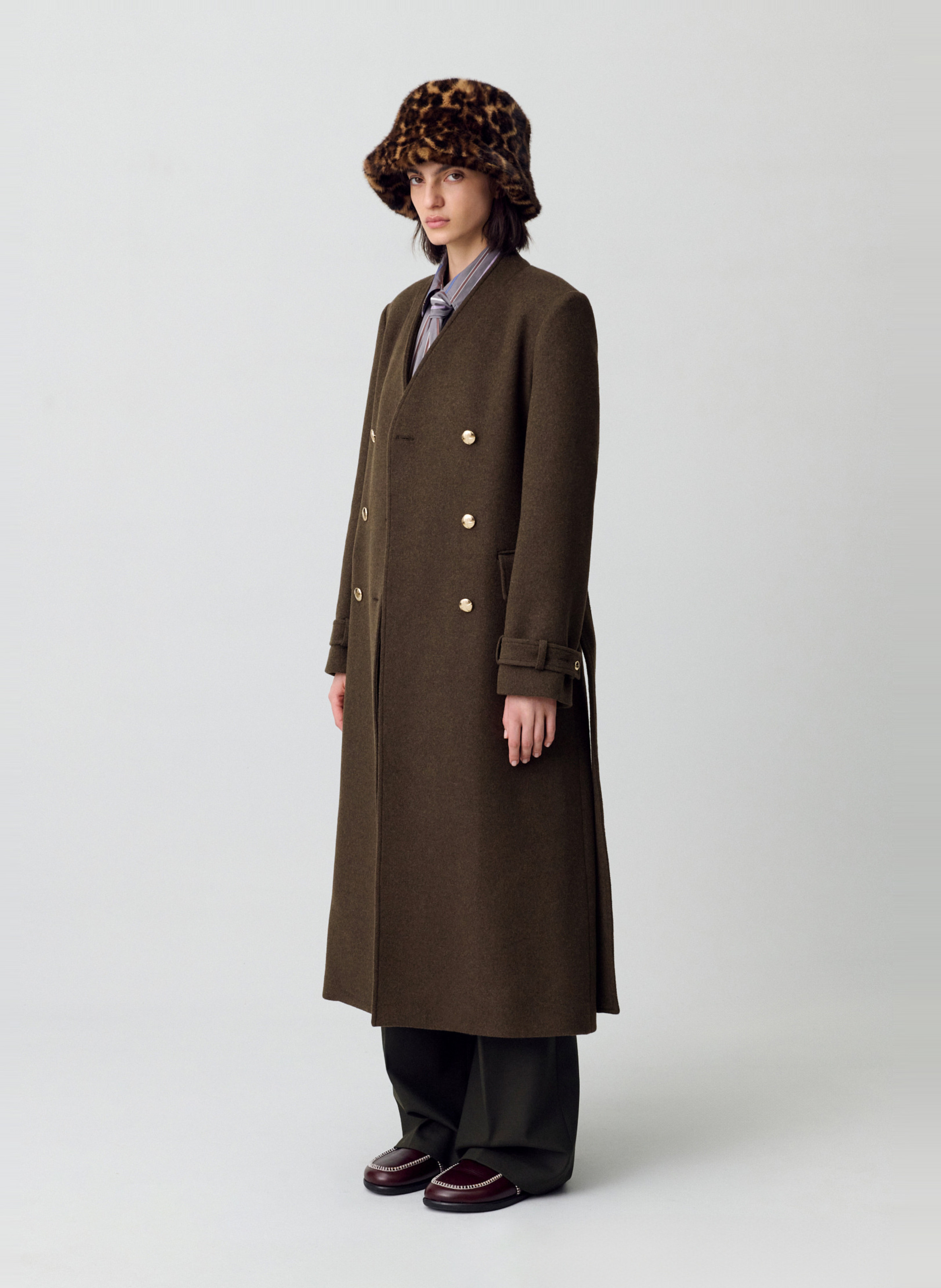 Gerader Mantel mit V-Ausschnitt aus Wollmischung CLAUDIE PIERLOT Khaki