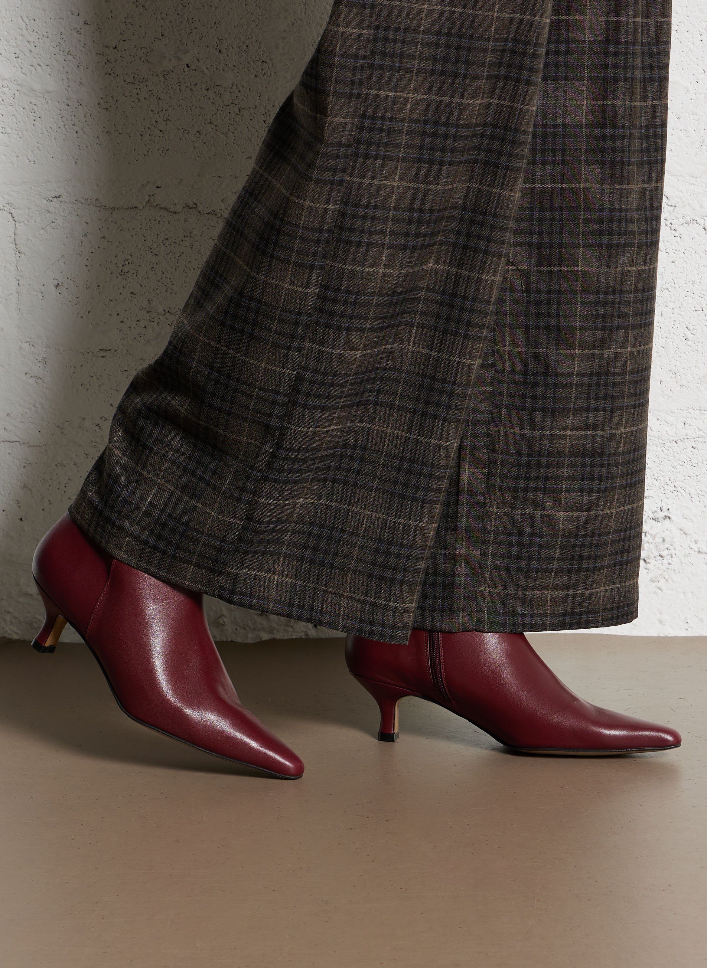 Bianca leather ankle boots ANGEL ALARCON Red