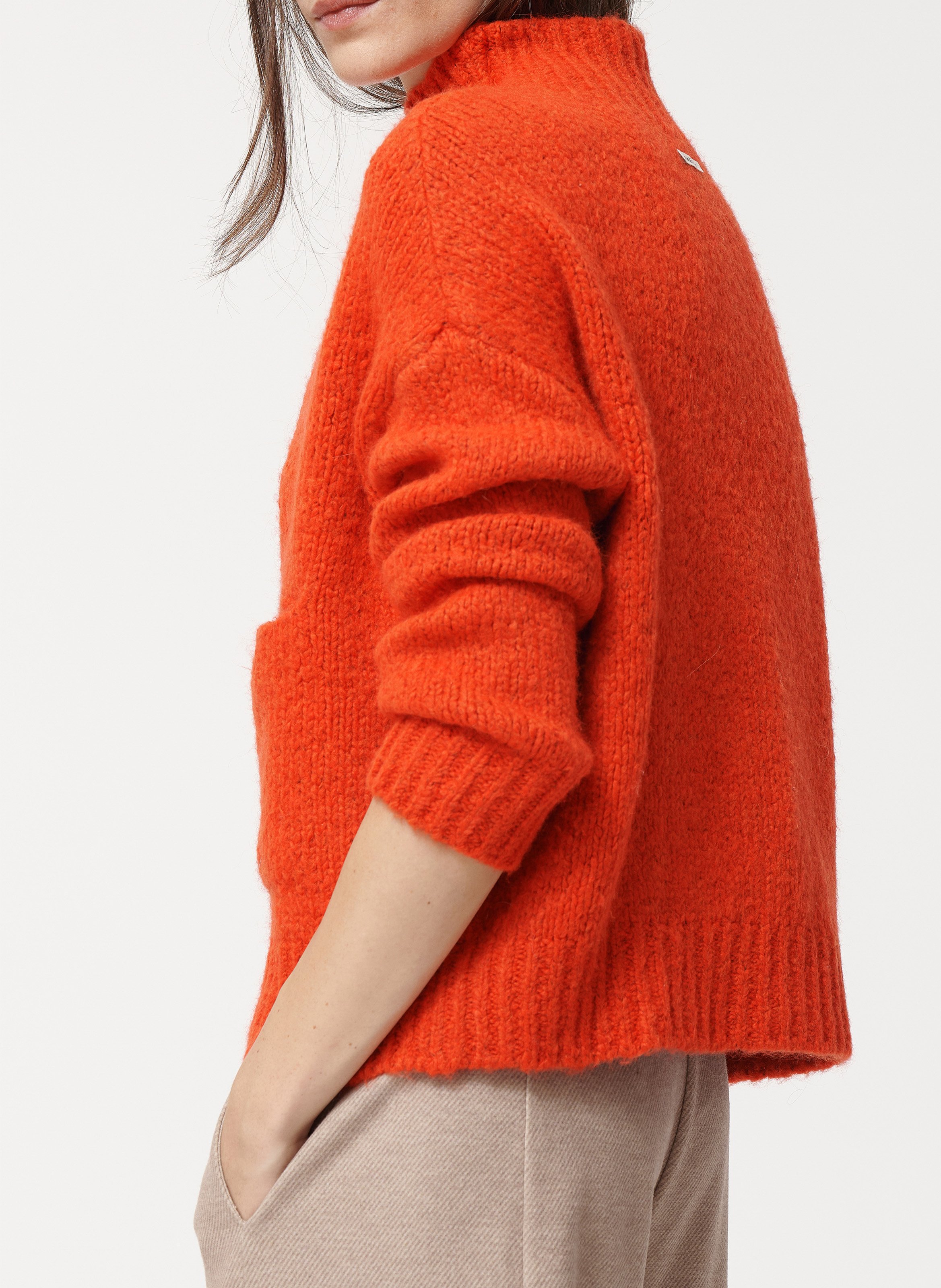 Pull col montant HUMILITY Orange