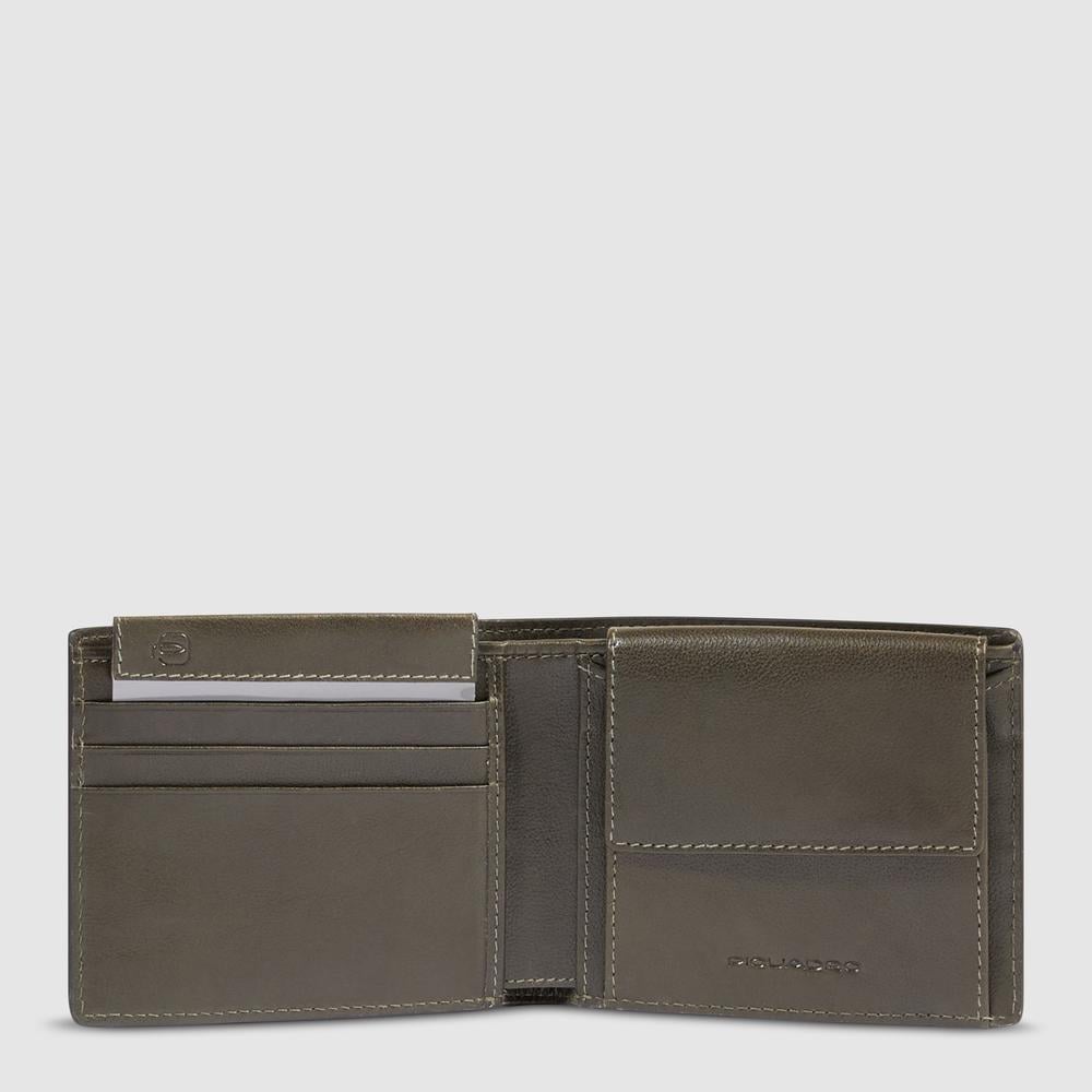 Men's wallet with coin pocket, credit card slots, removable flap, and RFID protection PIQUADRO Green