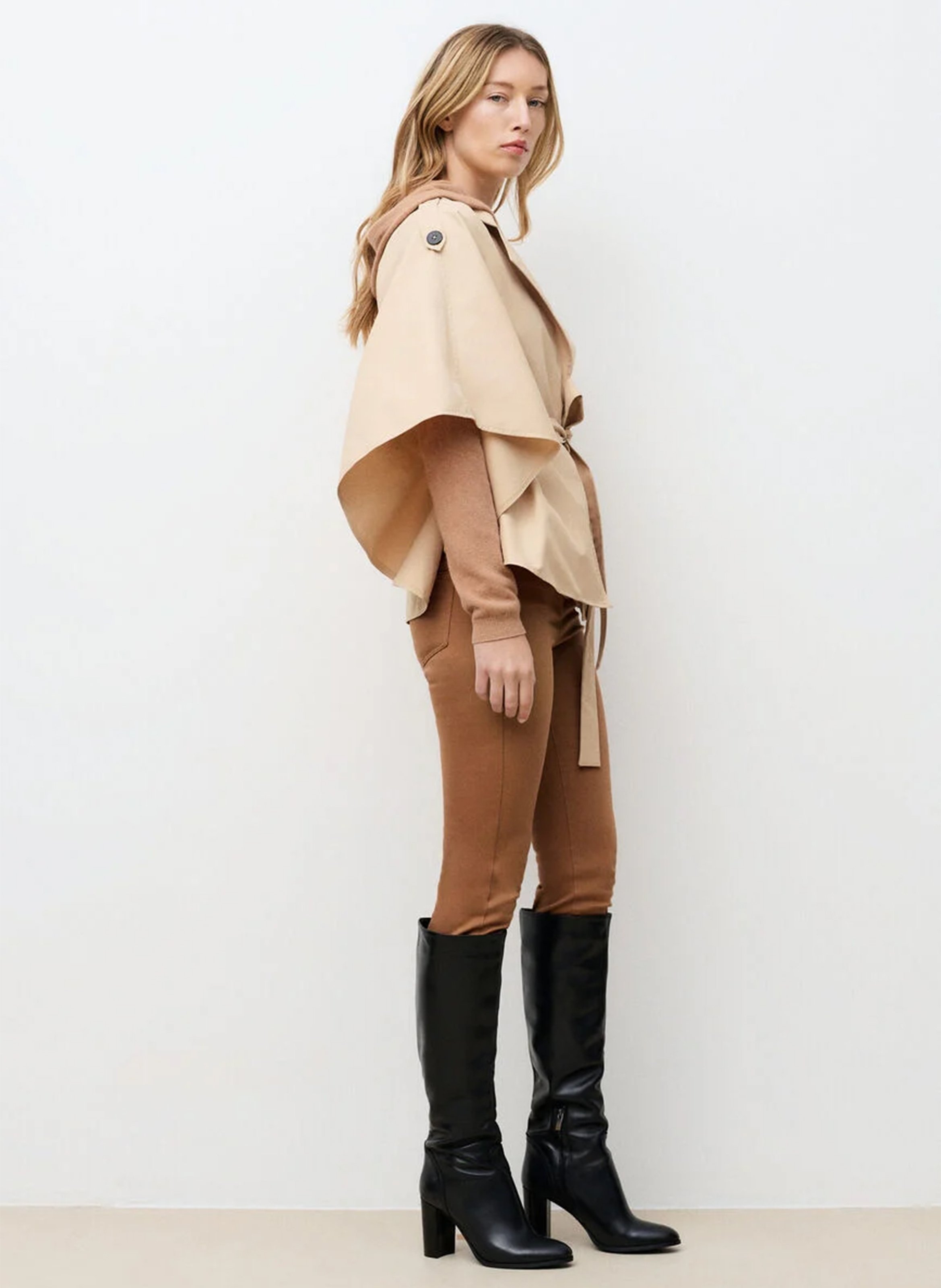 Fitted belted poncho with tailored collar in blended cotton CAROLL Beige