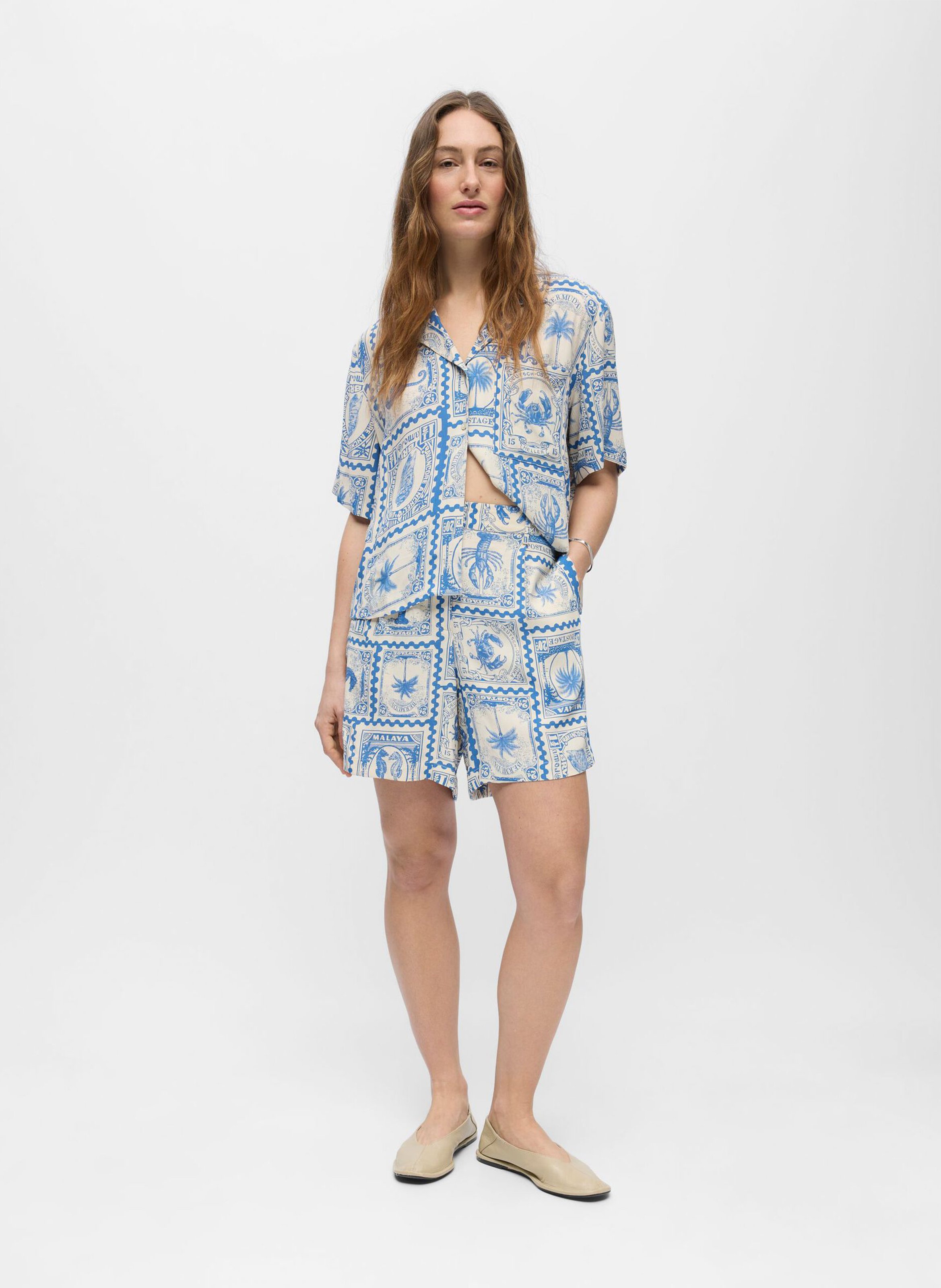 Wijde short met hoge taille en print OBJECT Beige