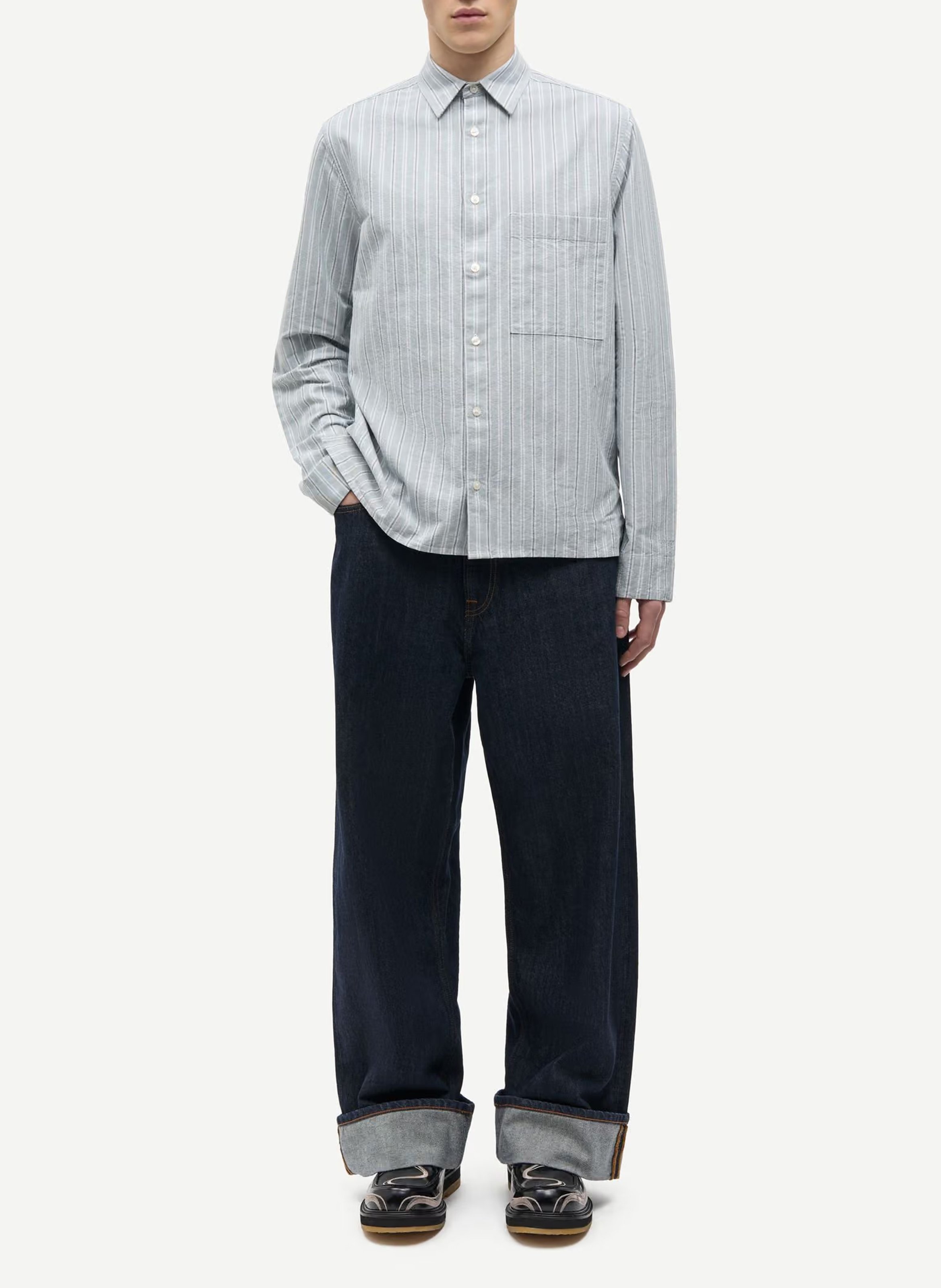 Rechte blouse met klassieke streepkraag van biologisch katoen. SAMSOE SAMSOE Grijs