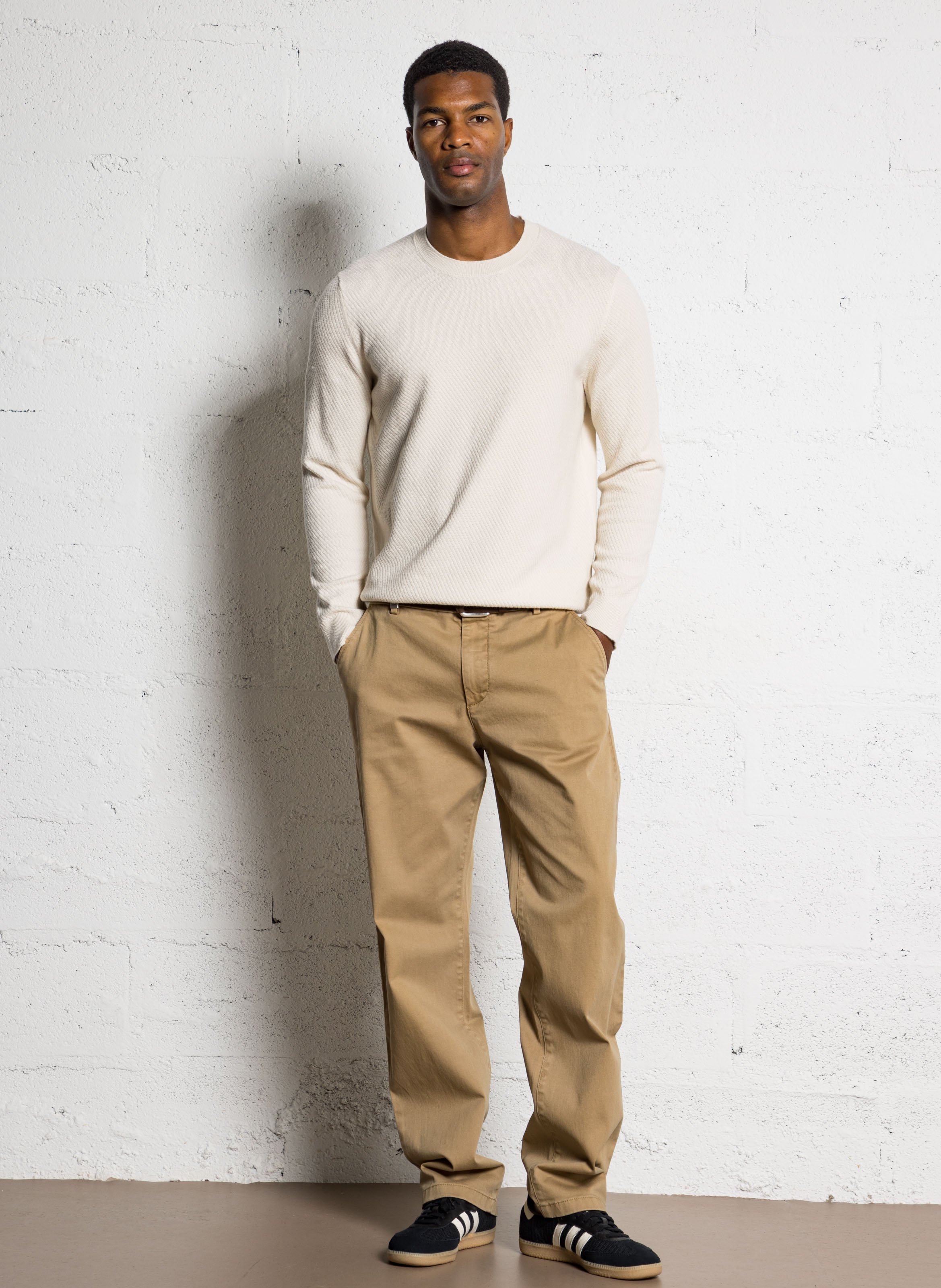 Gerader Rundhalsausschnitt-Pullover mit Reliefstrick IKKS Weiss