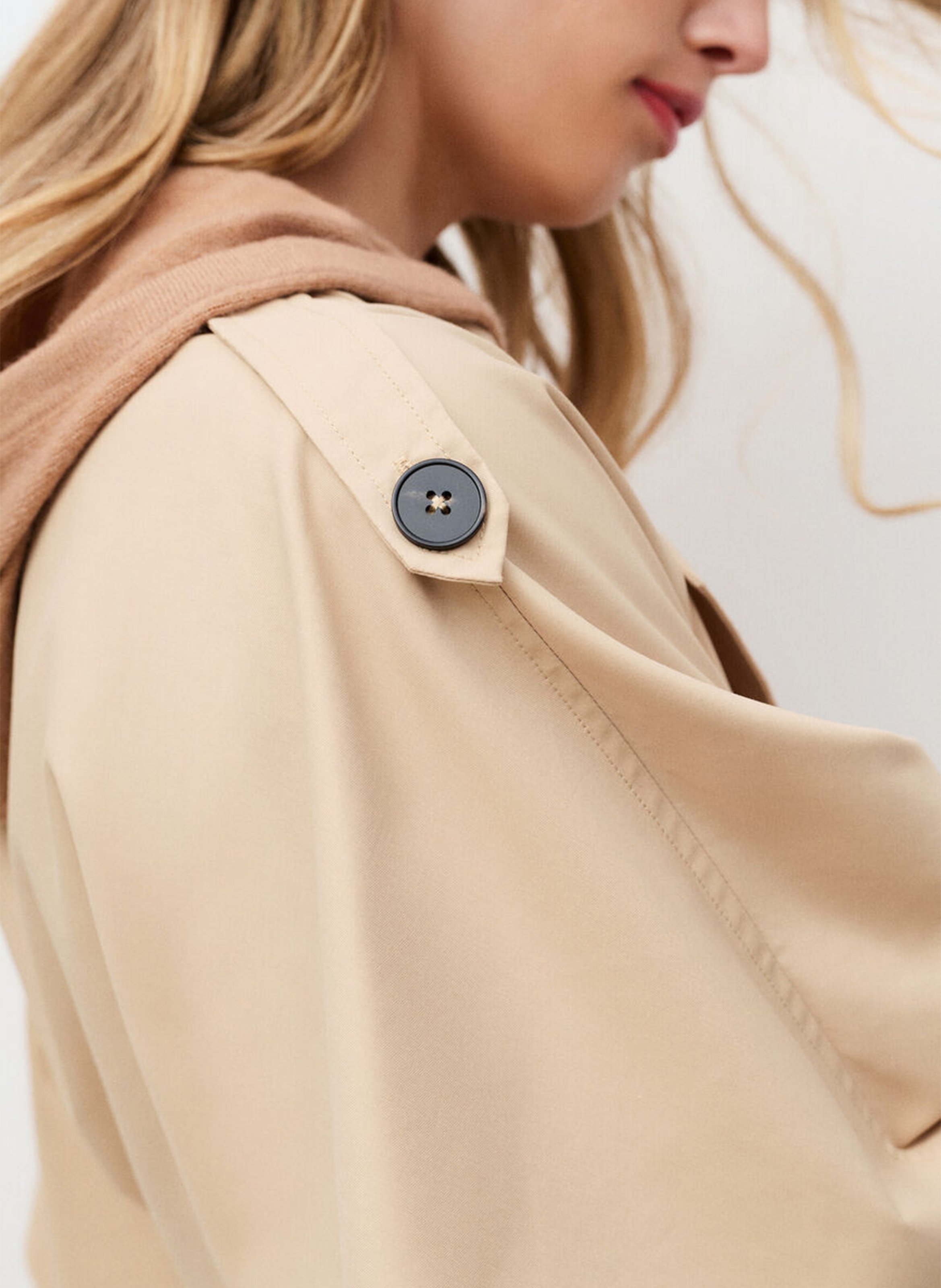 Fitted belted poncho with tailored collar in blended cotton CAROLL Beige