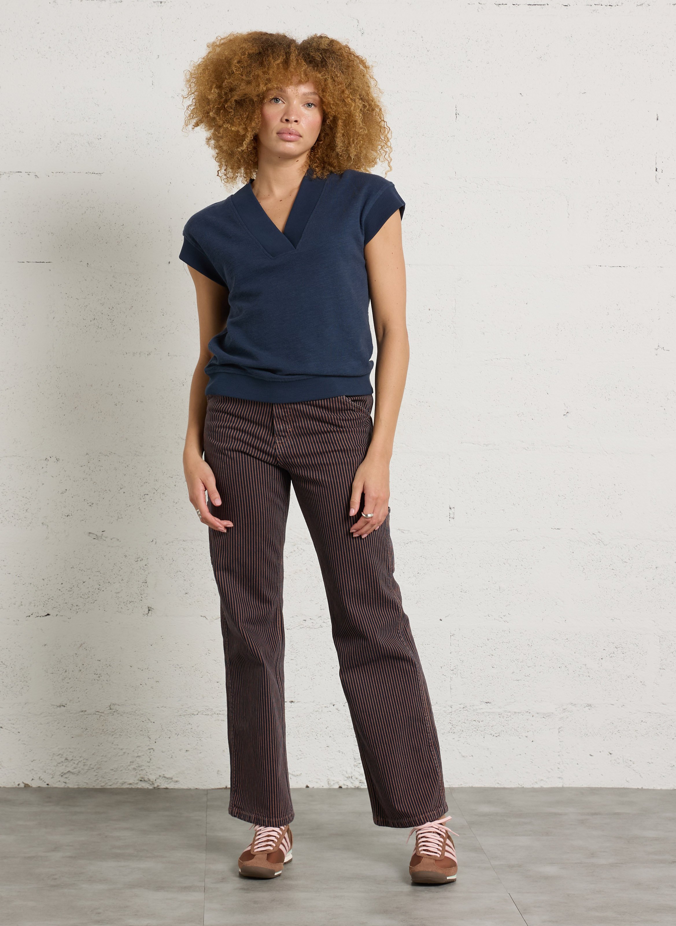 Gerader V-Ausschnitt-Sweatshirt aus Baumwolle MAISON 123 Violett