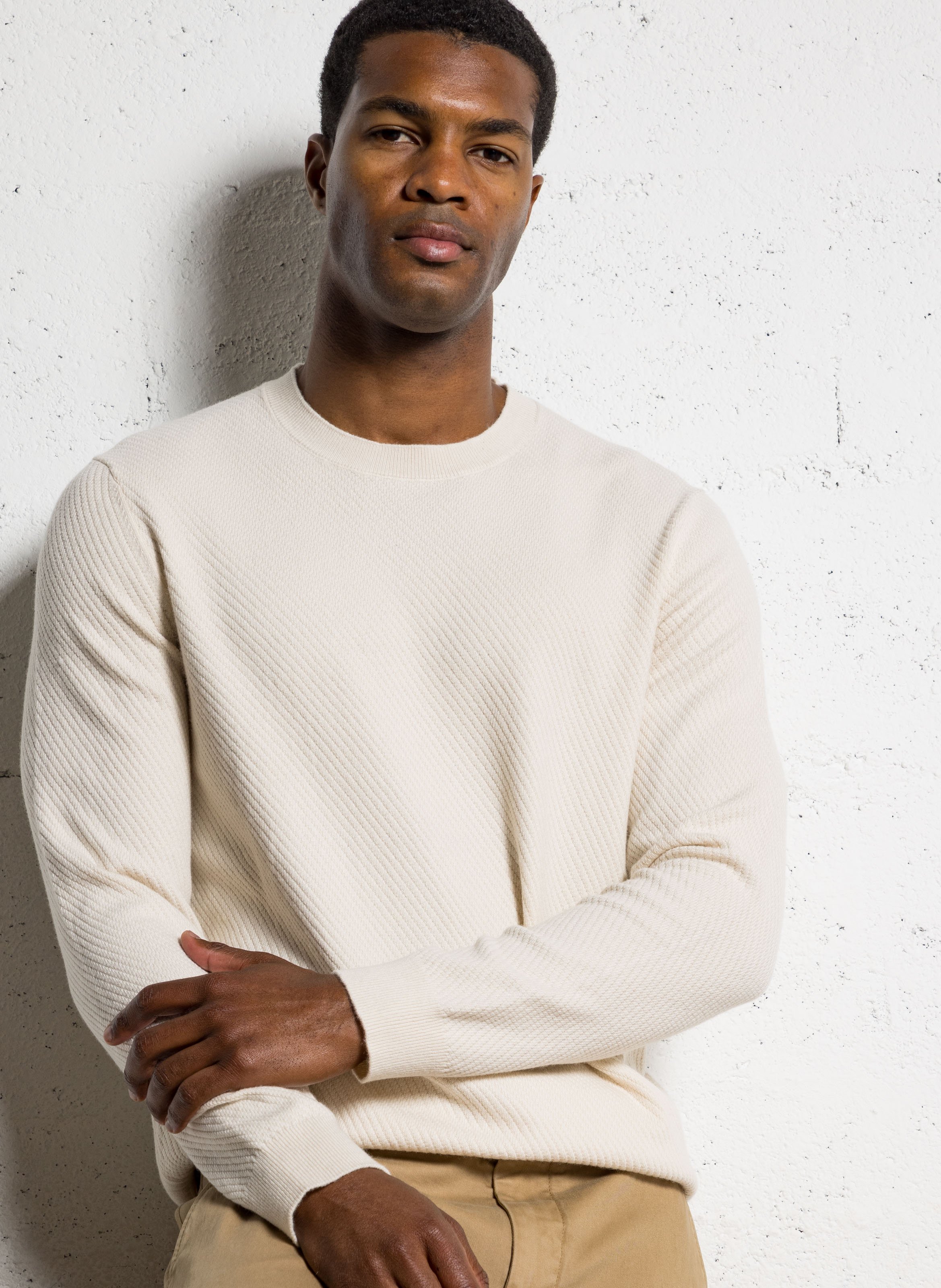 Gerader Rundhalsausschnitt-Pullover mit Reliefstrick IKKS Weiss