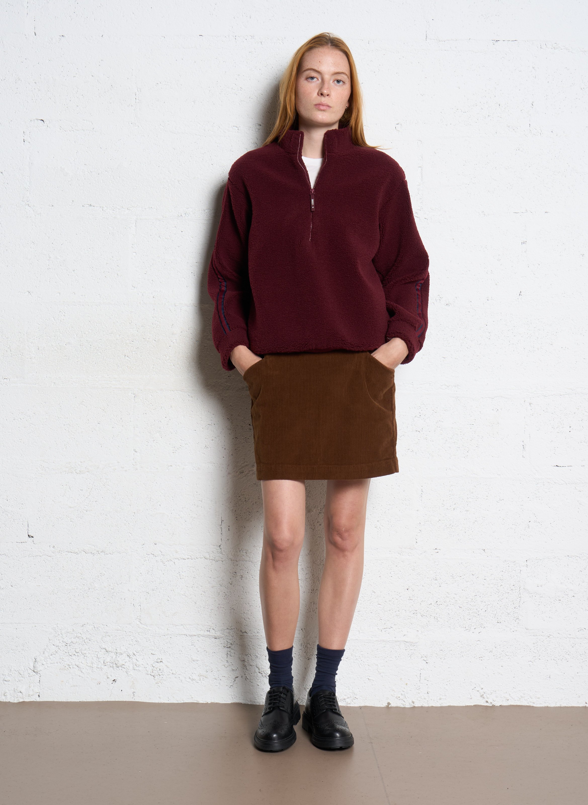 Corduroy mini skirt I CODE Brown