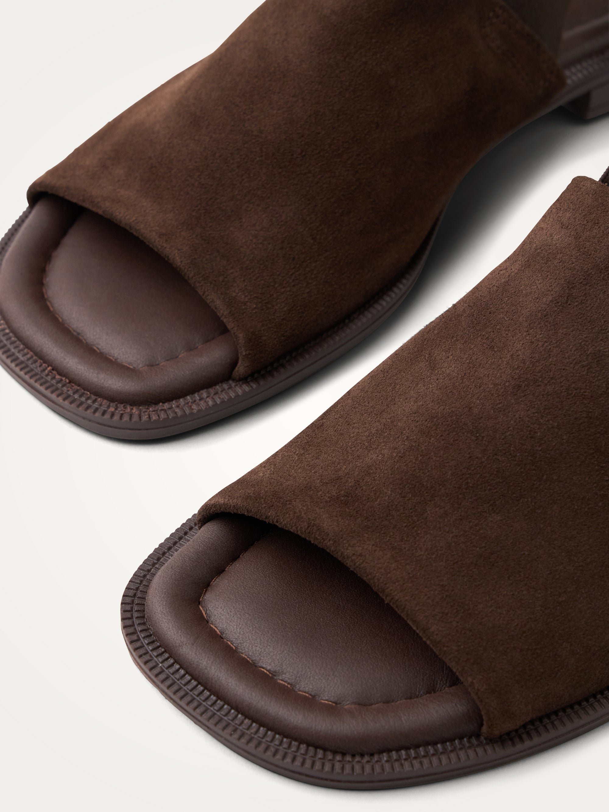 Suede mules with elastic strap VANESSA WU Brown