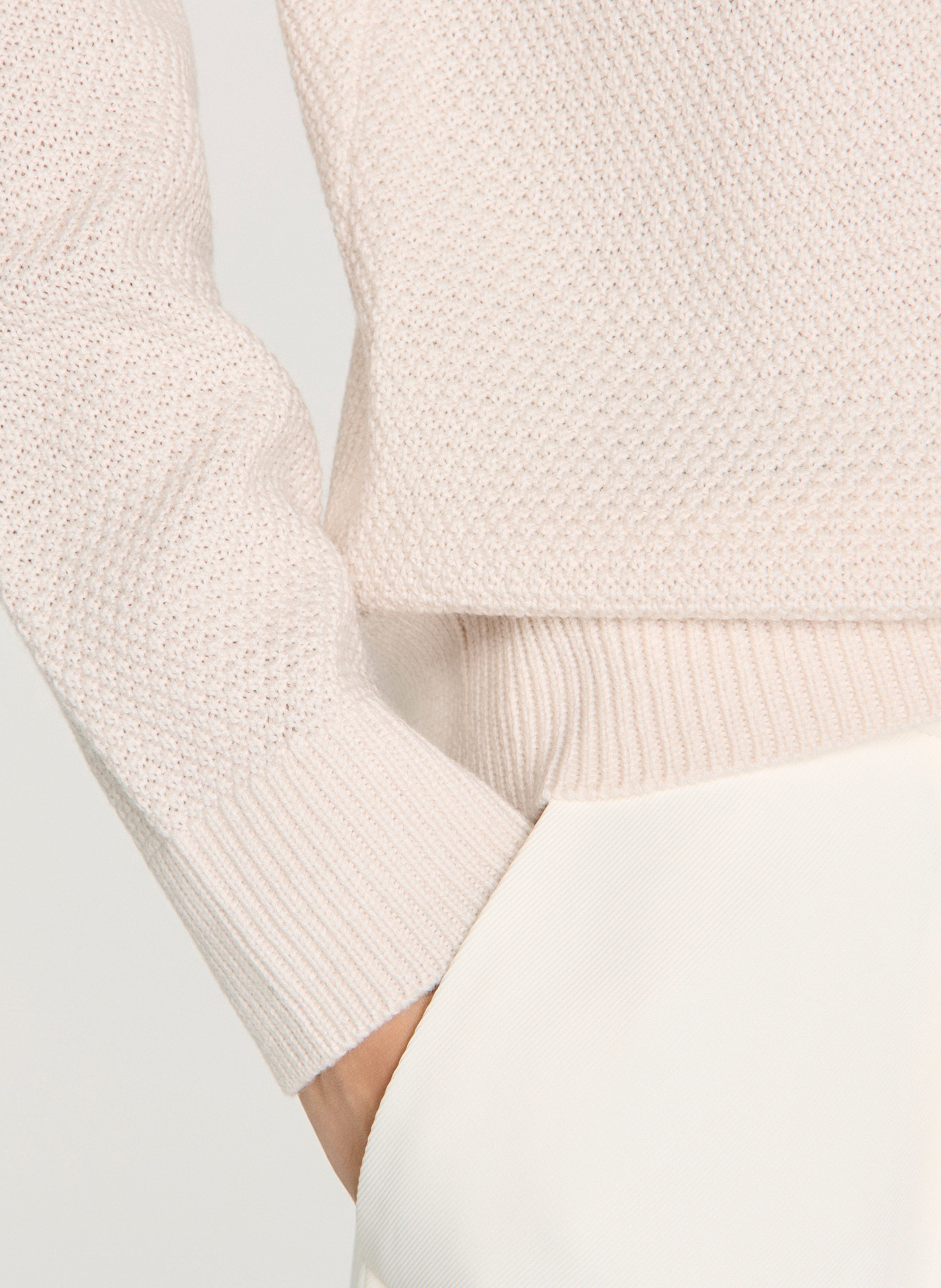 Pull droit col rond en laine SANDRO Beige