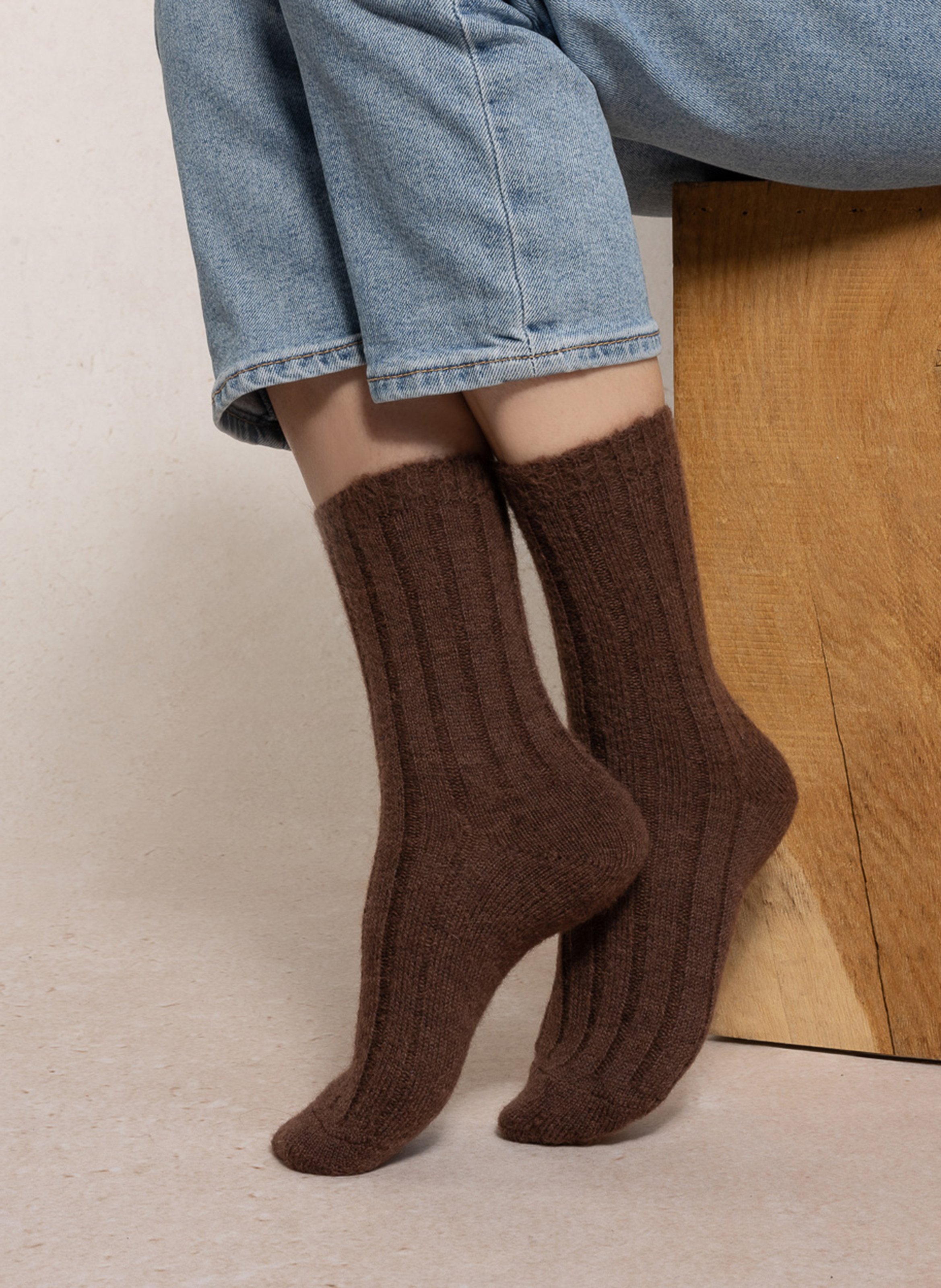 Ribbed mid-calf socks BLEUFORET Brown