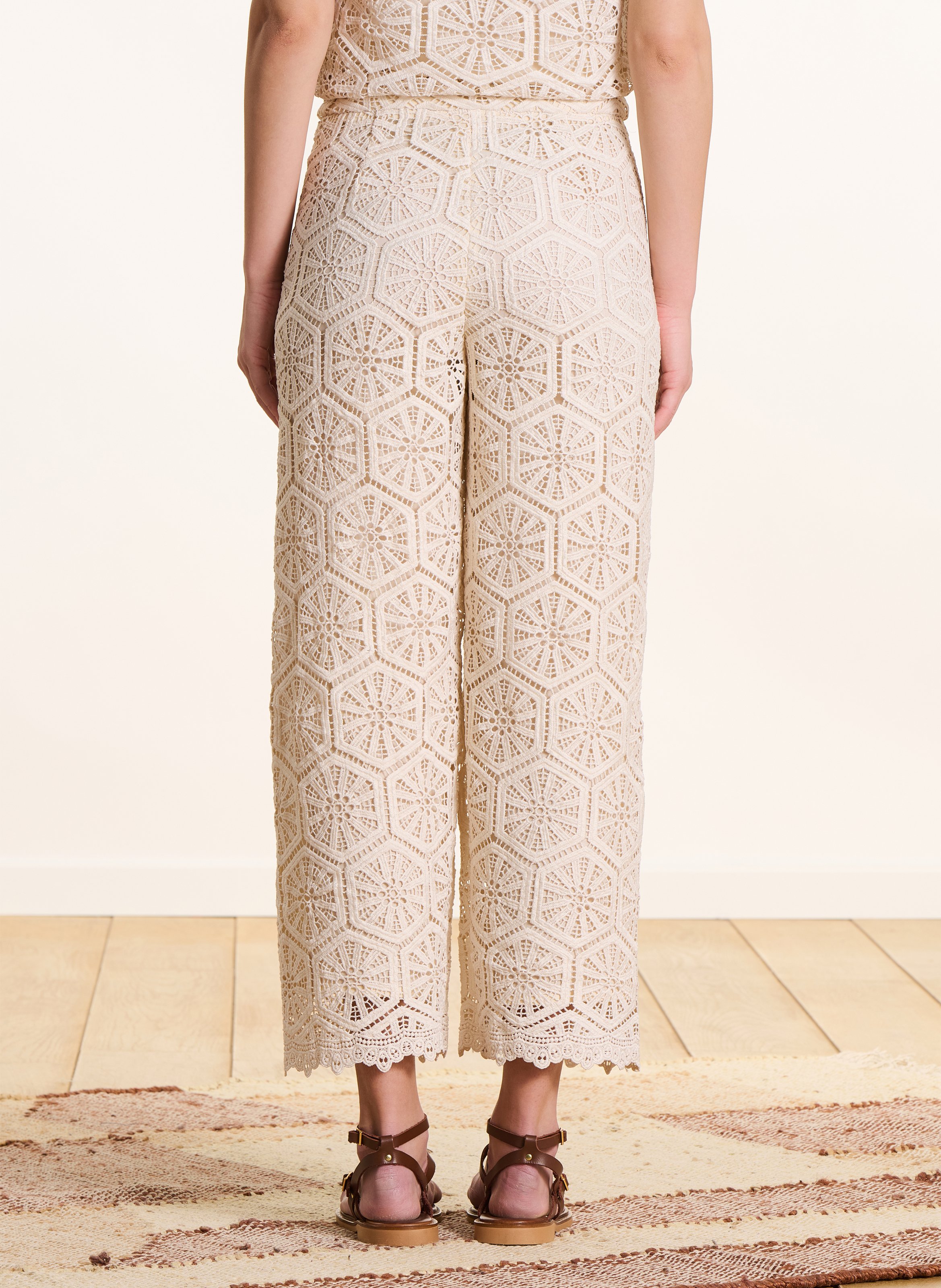 Pantalon large en dentelle LA FEE MARABOUTEE Blanc