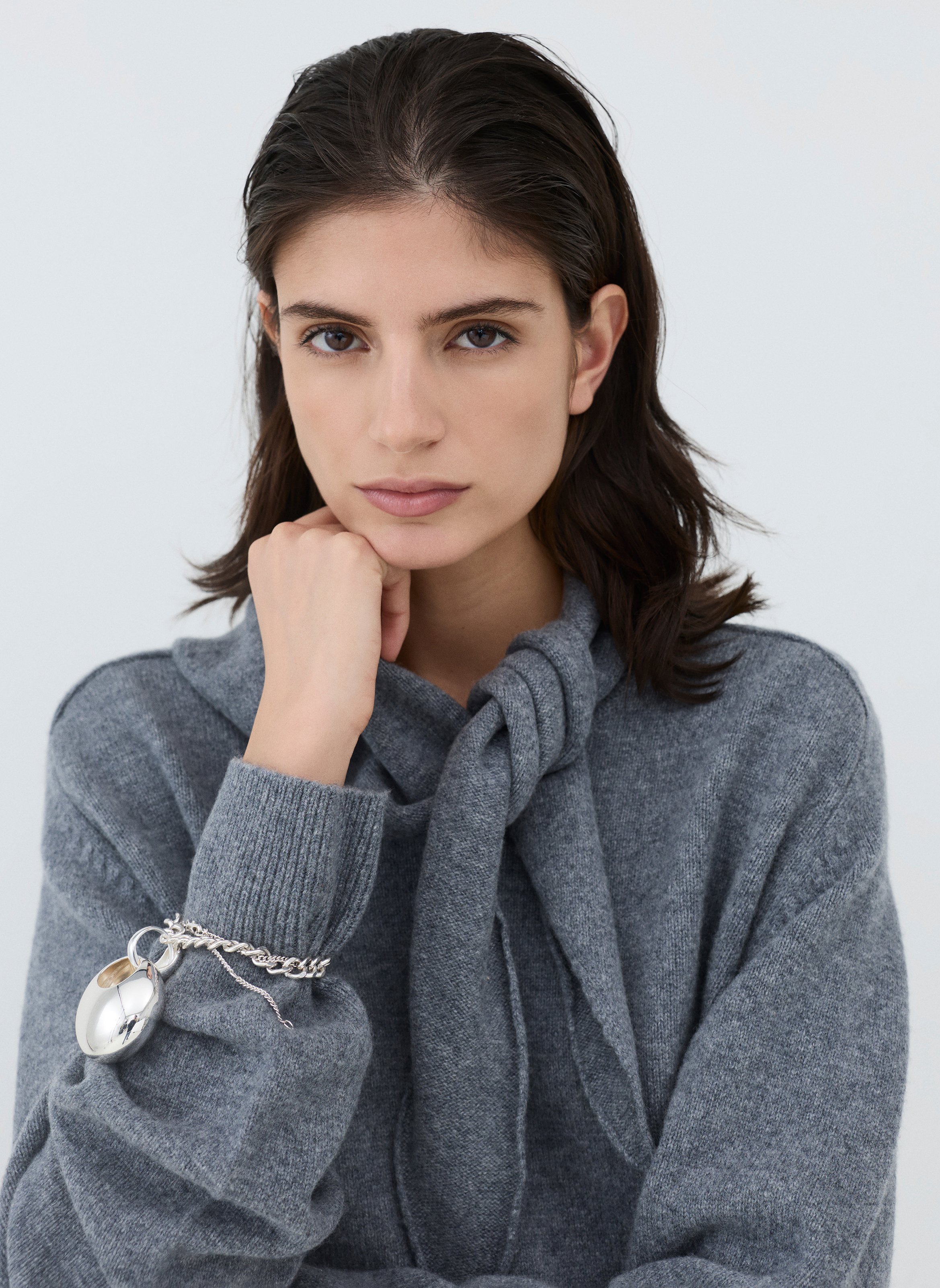 Straight wool sweater with Lavallière collar ROUGE EDIT Grey