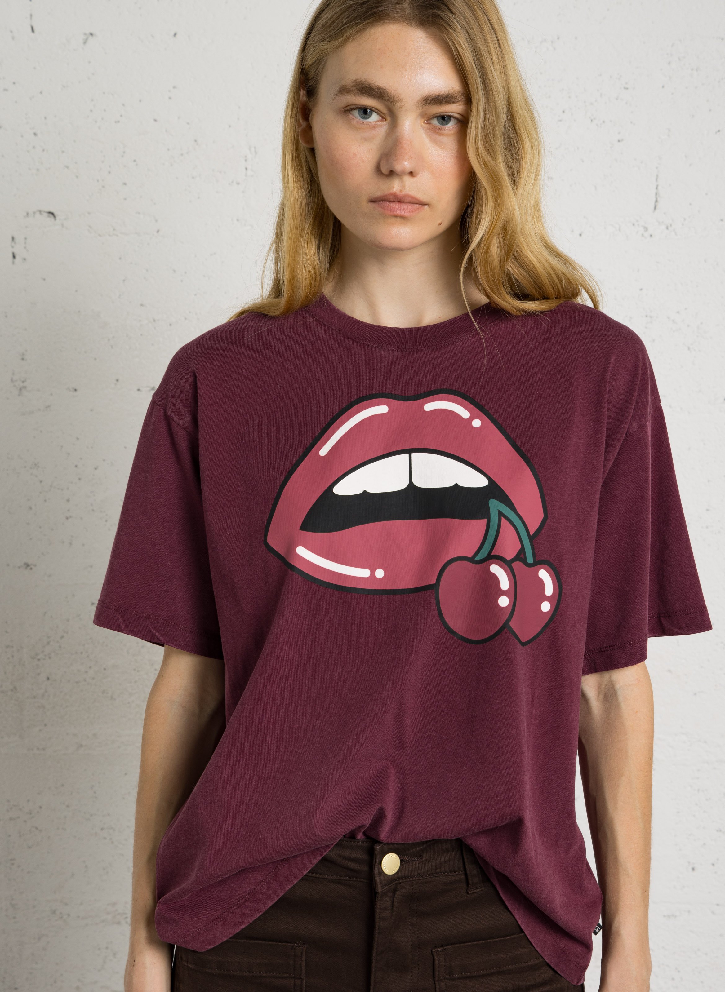 Weites Baumwoll-T-Shirt mit Siebdruck LE TEMPS DES CERISES Rot